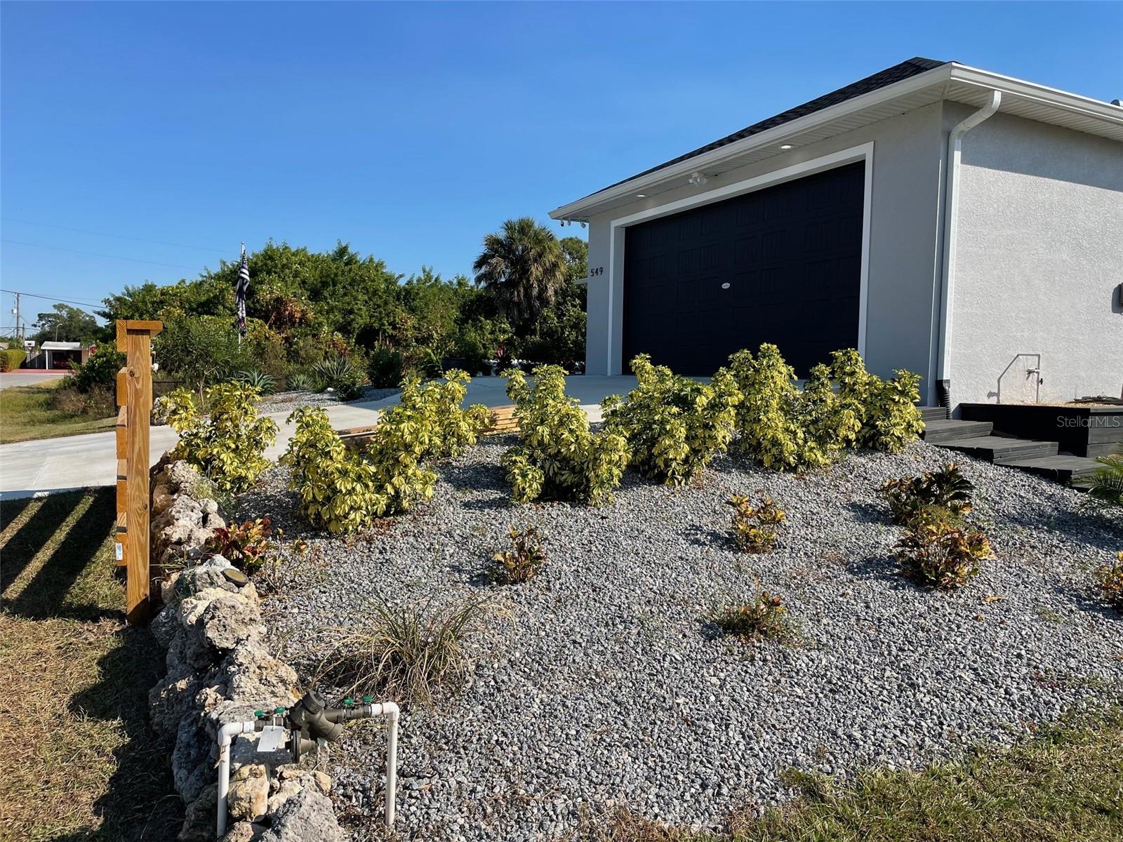 549 E TARPON BLVD NW, PORT CHARLOTTE, FL, 33952