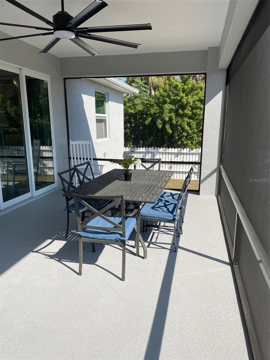 549 E TARPON BLVD NW, PORT CHARLOTTE, FL, 33952