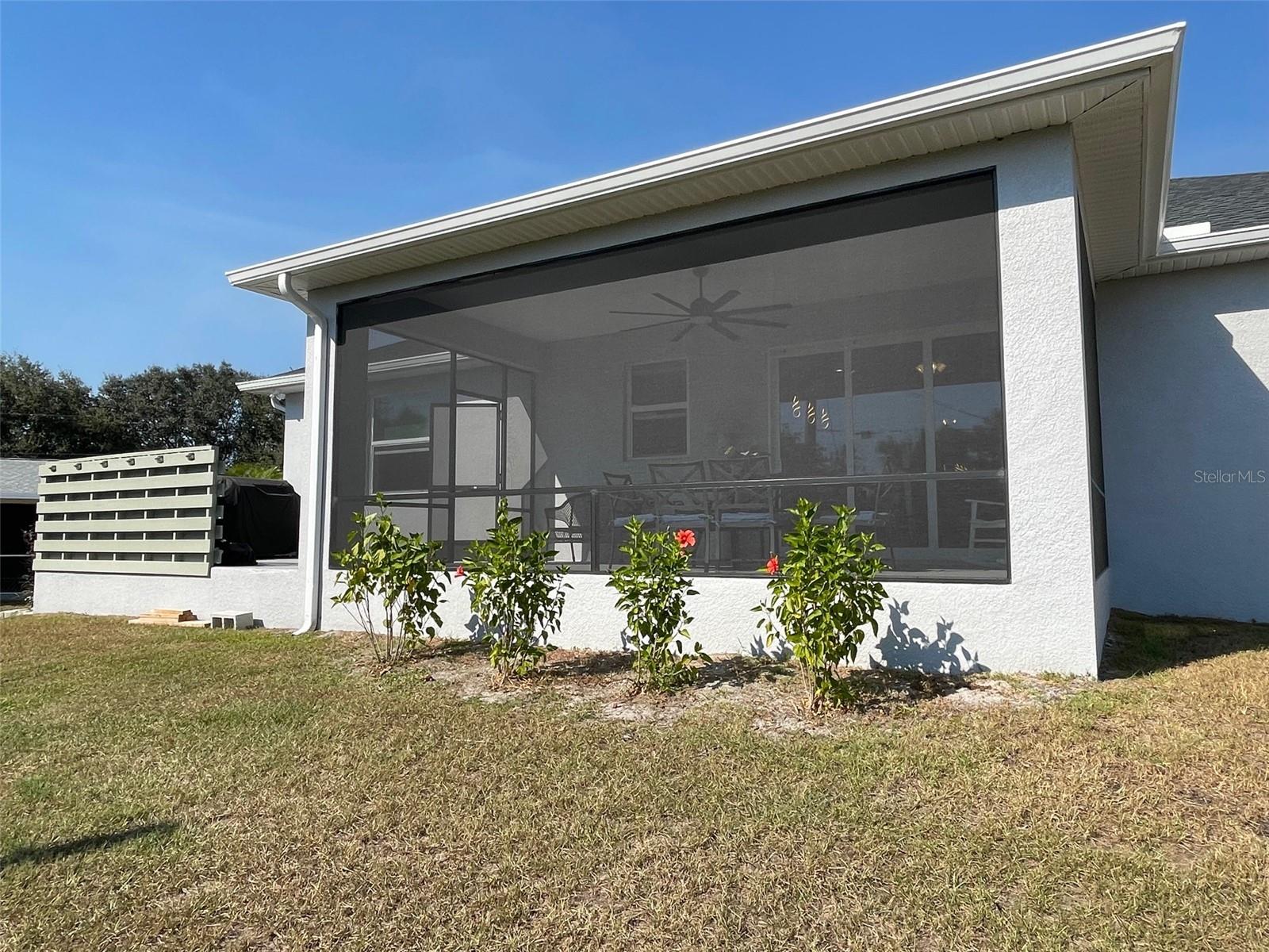 549 E TARPON BLVD NW, PORT CHARLOTTE, FL, 33952