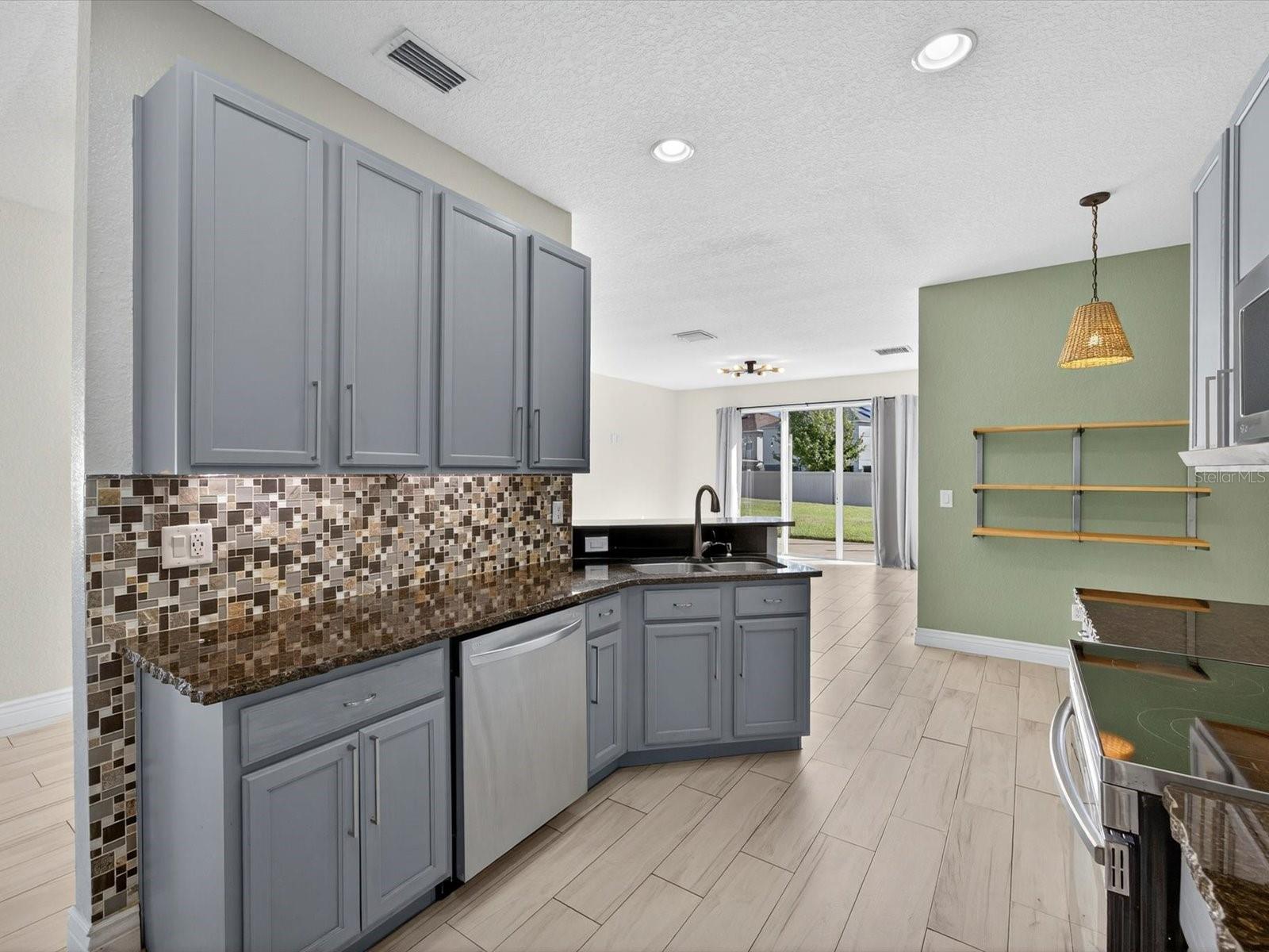 3585 MAPLE RIDGE LOOP, KISSIMMEE, FL, 34741