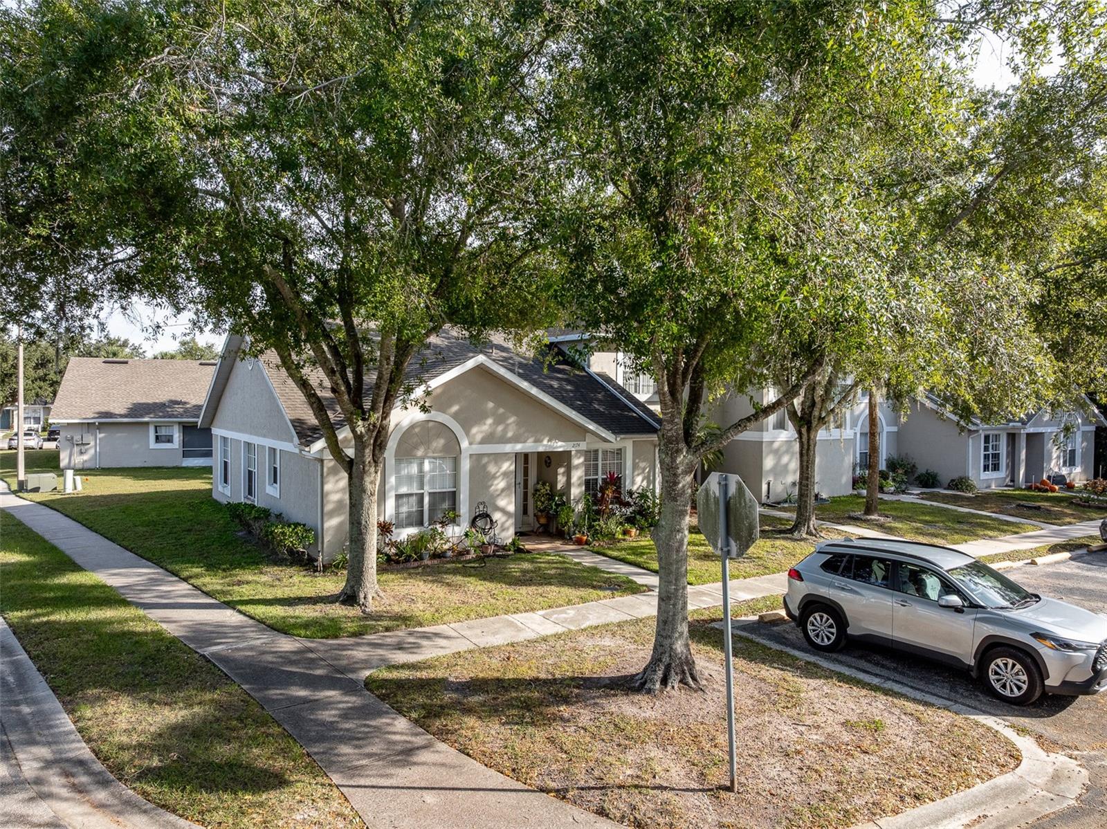 2174 CYPRESS BAY BLVD, KISSIMMEE, FL, 34743