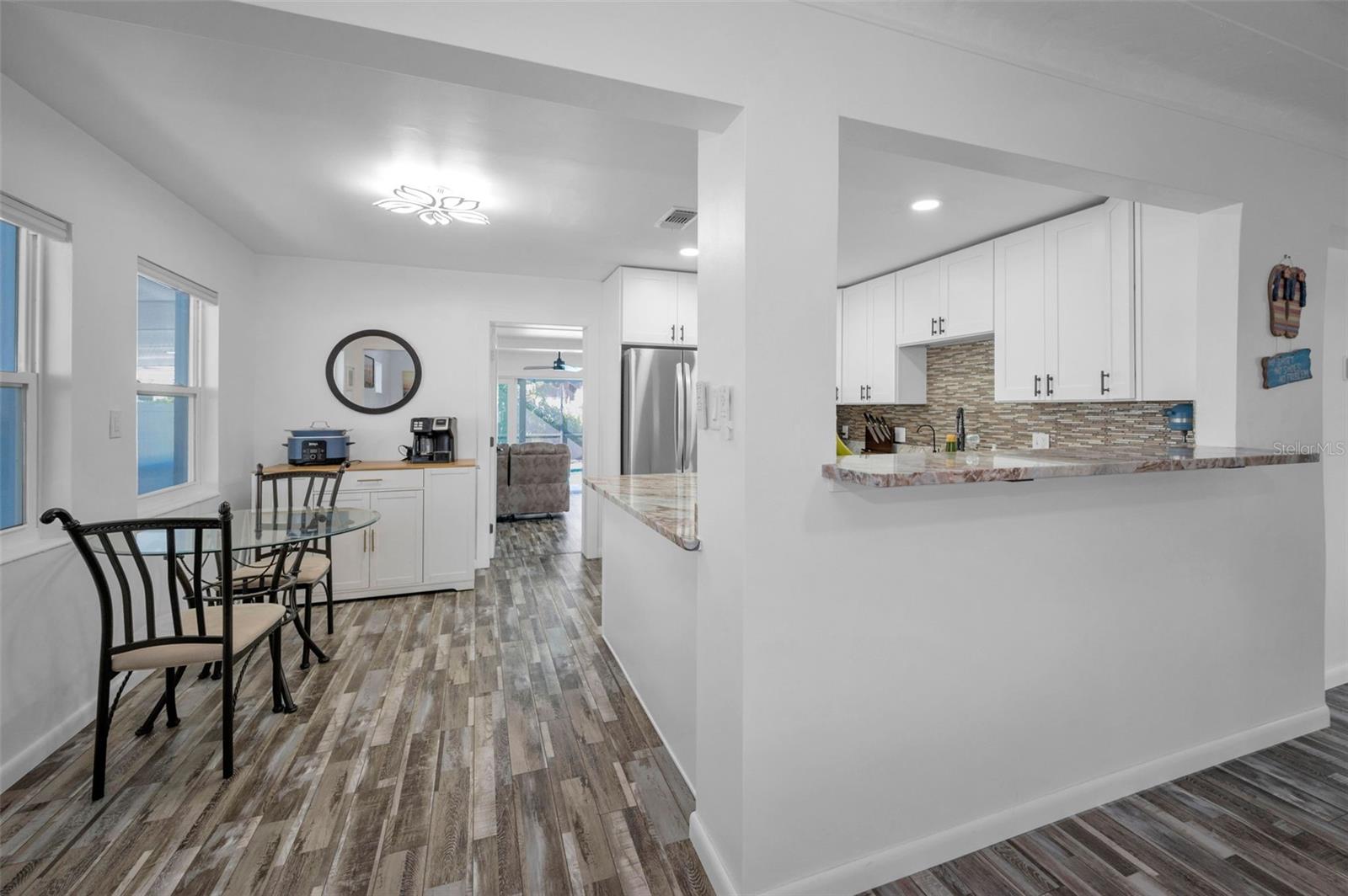 557 77TH AVE, ST PETE BEACH, FL, 33706