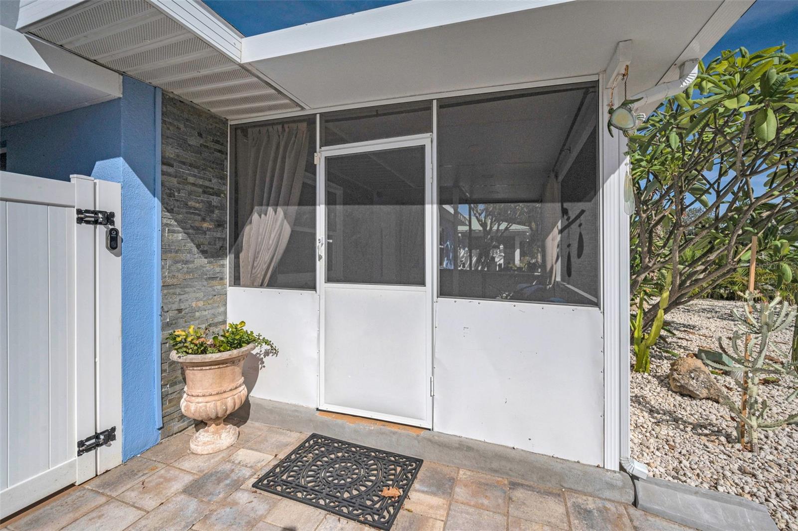 557 77TH AVE, ST PETE BEACH, FL, 33706