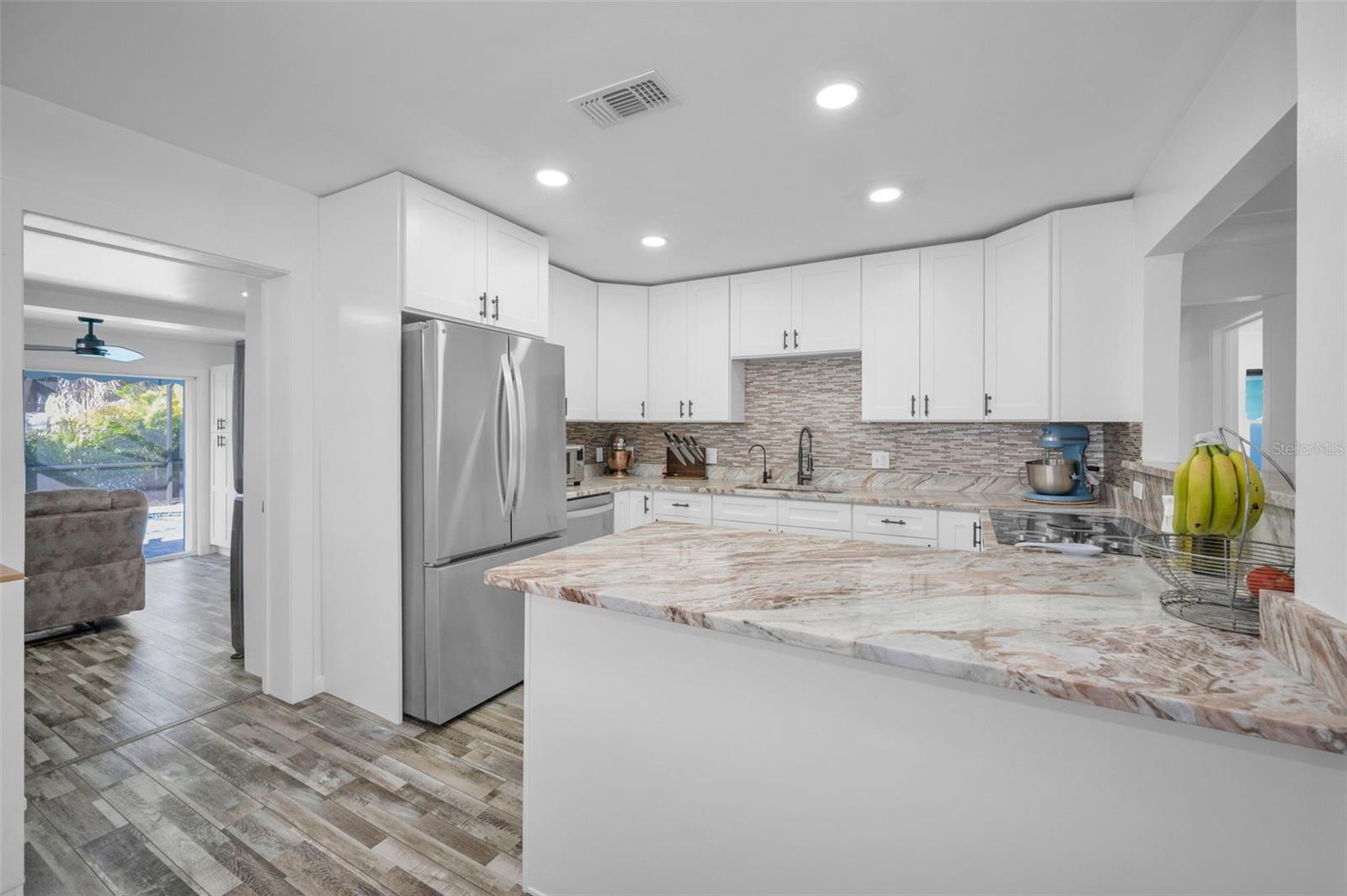 557 77TH AVE, ST PETE BEACH, FL, 33706