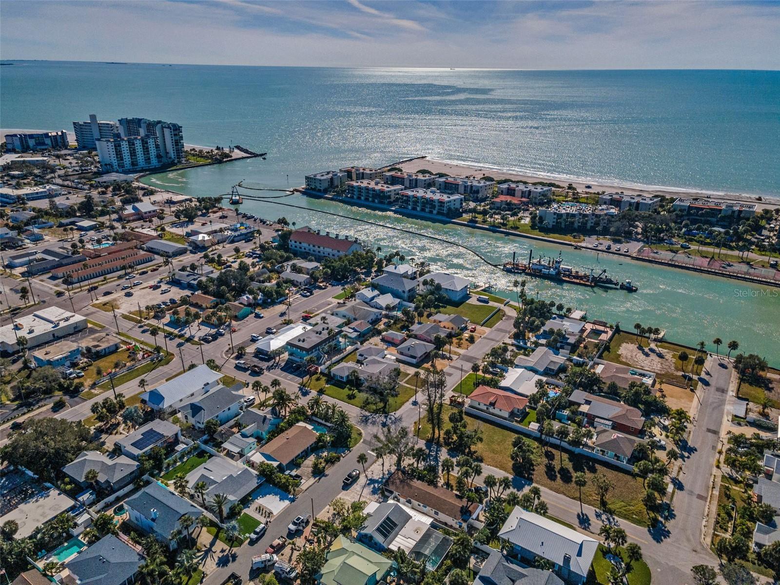 557 77TH AVE, ST PETE BEACH, FL, 33706