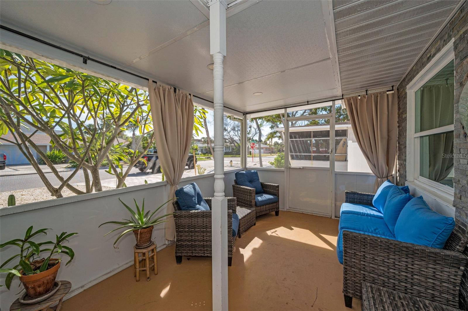 557 77TH AVE, ST PETE BEACH, FL, 33706