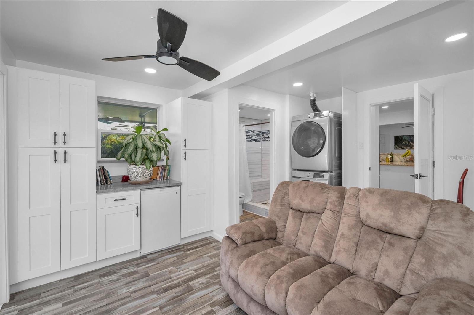 557 77TH AVE, ST PETE BEACH, FL, 33706