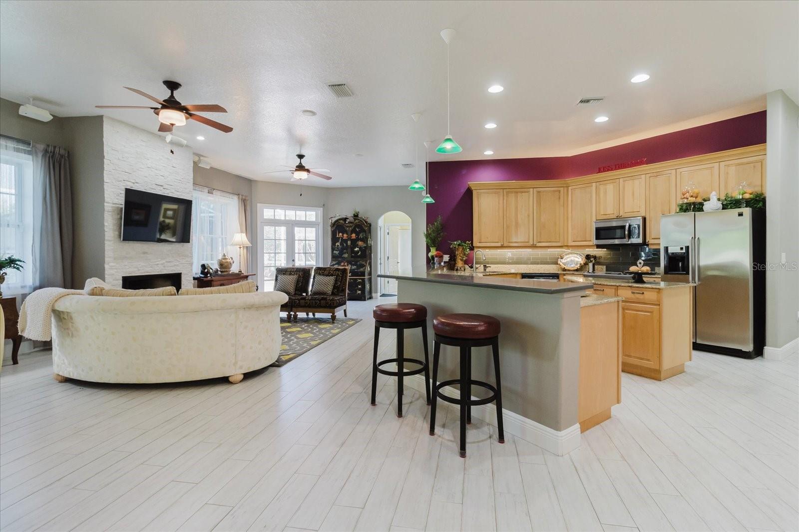 13510 WESTSHIRE DR, TAMPA, FL, 33618