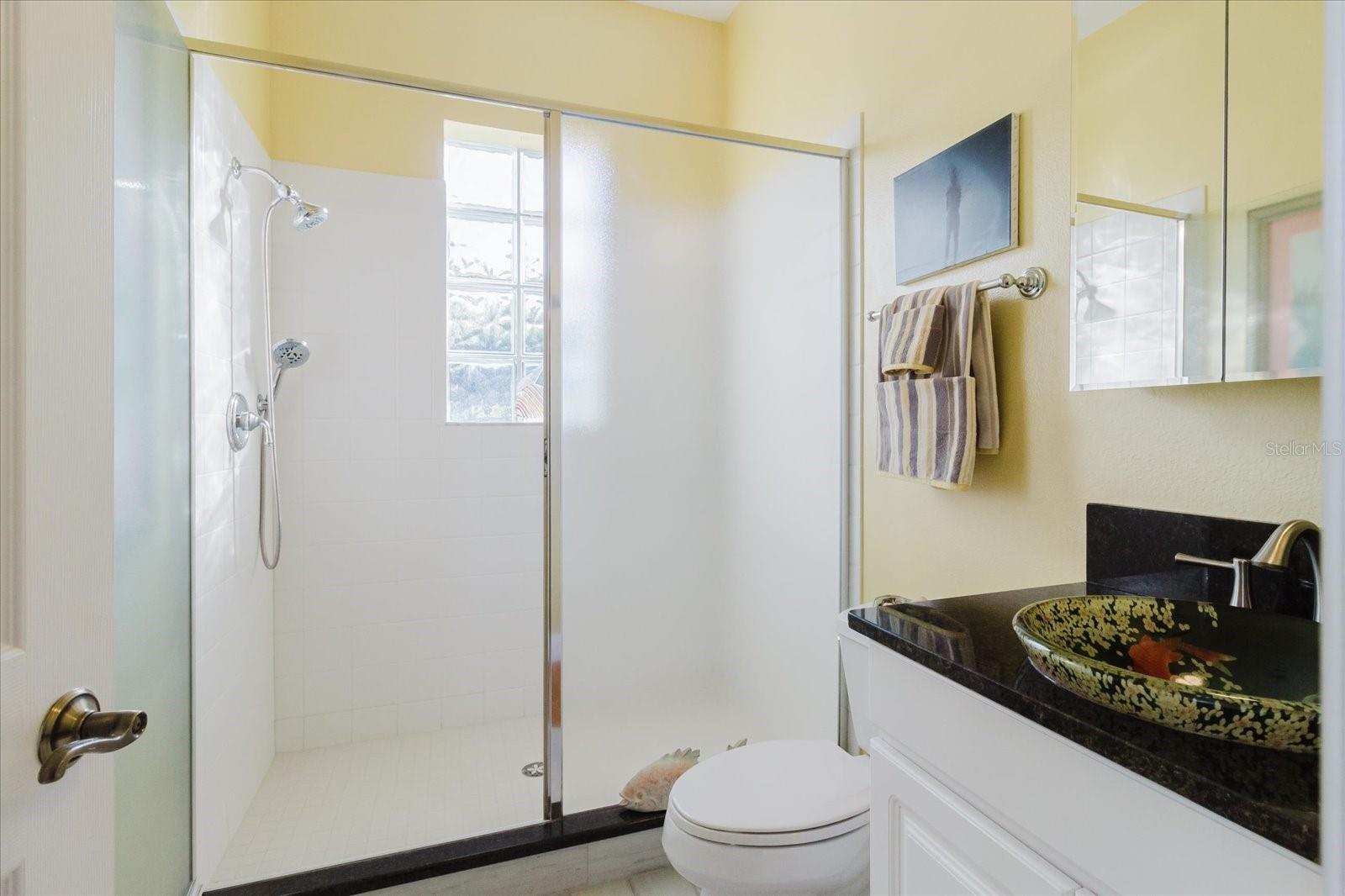 13510 WESTSHIRE DR, TAMPA, FL, 33618