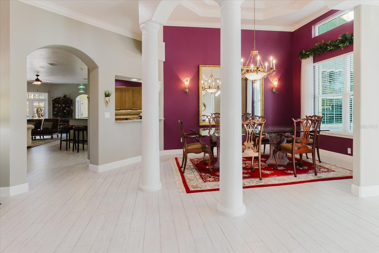 13510 WESTSHIRE DR, TAMPA, FL, 33618