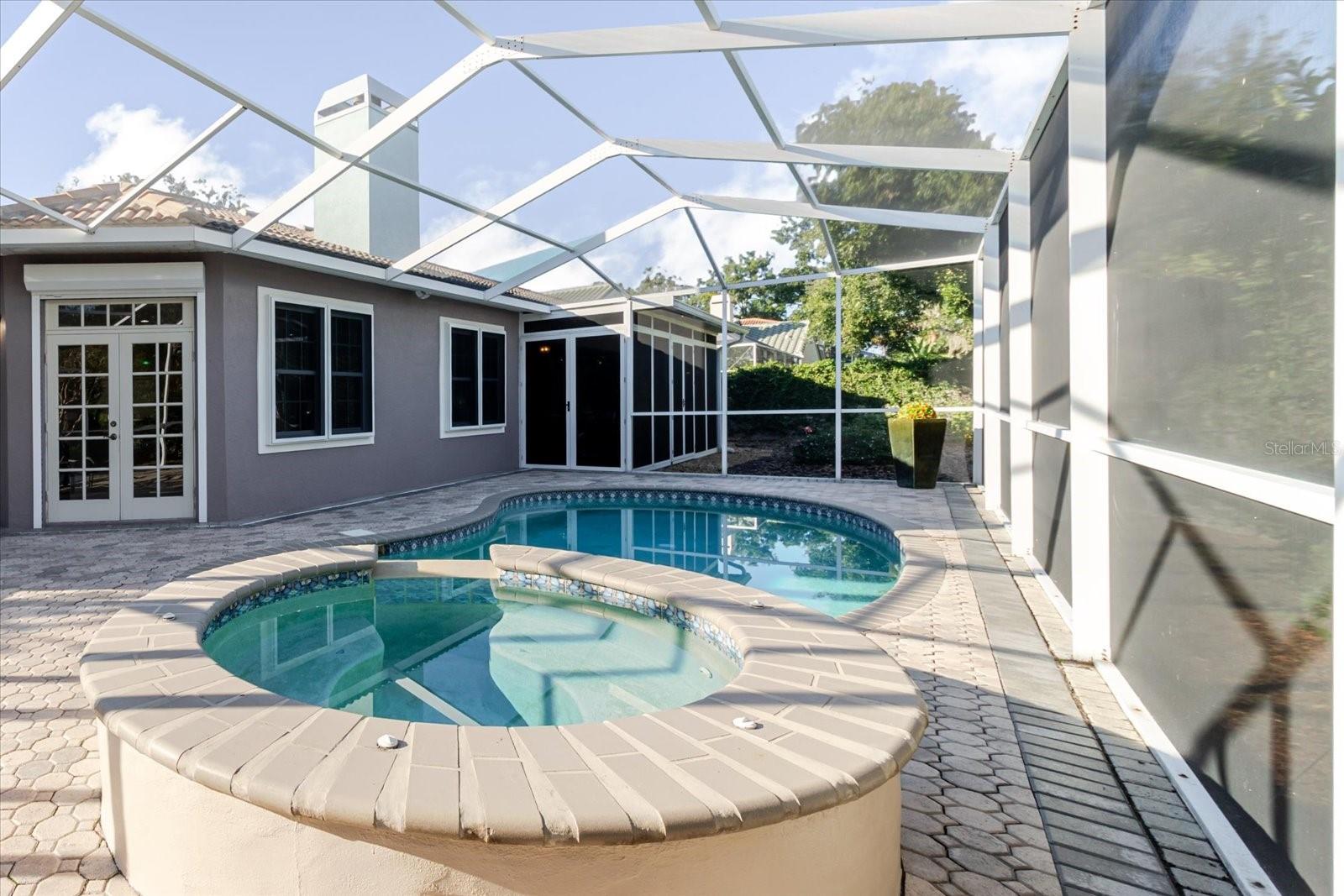 13510 WESTSHIRE DR, TAMPA, FL, 33618