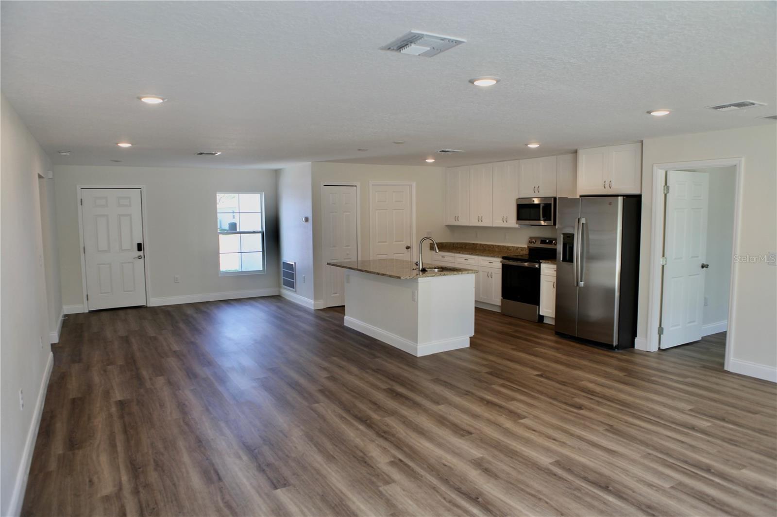 5963 VIRTUDES ST, SEBRING, FL, 33872