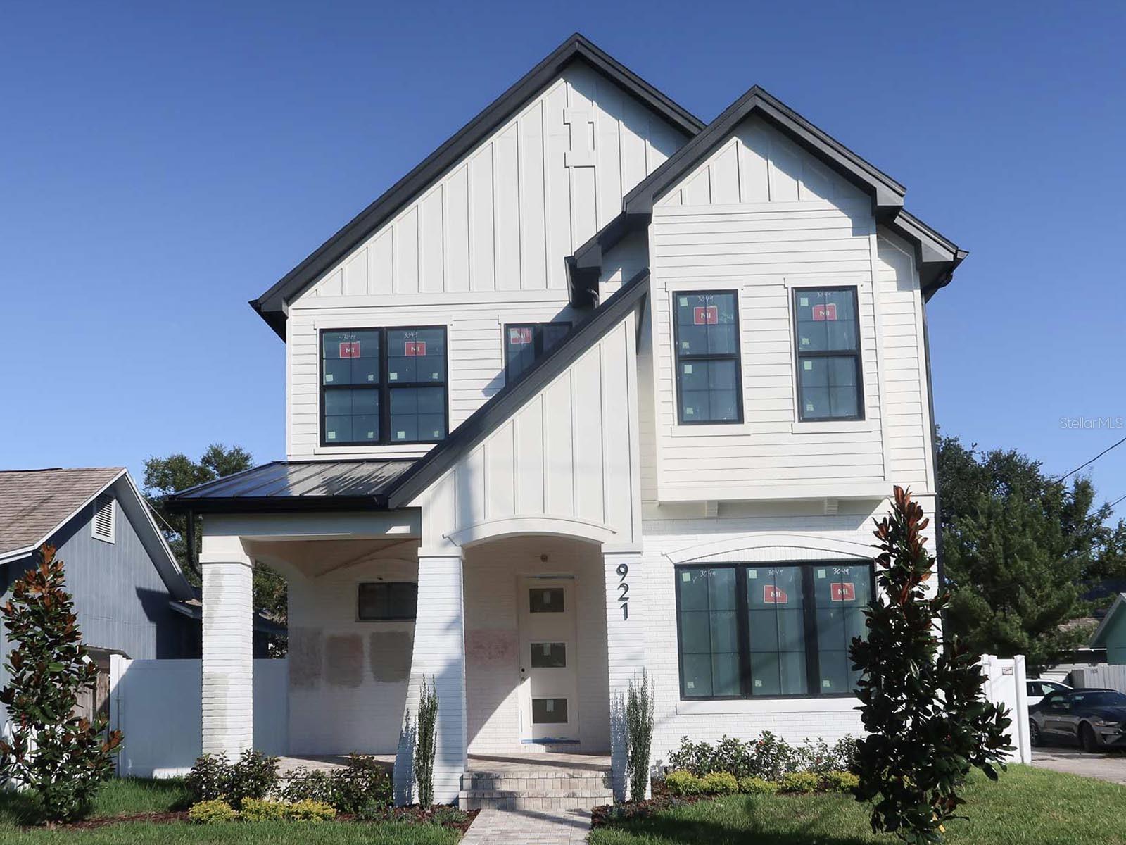 921 12TH ST N, ST PETERSBURG, FL, 33705