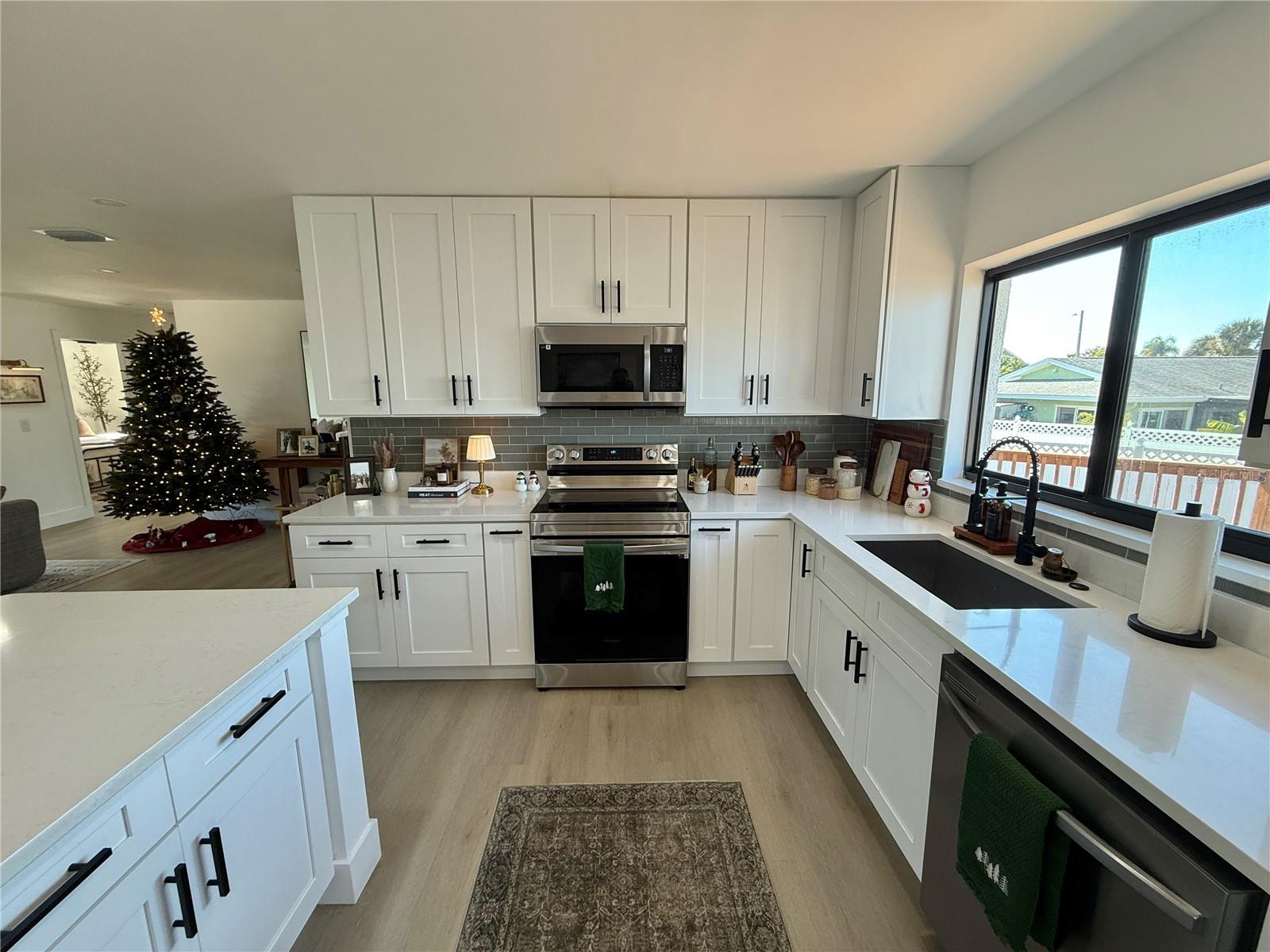 6510 ABACO DR, APOLLO BEACH, FL, 33572