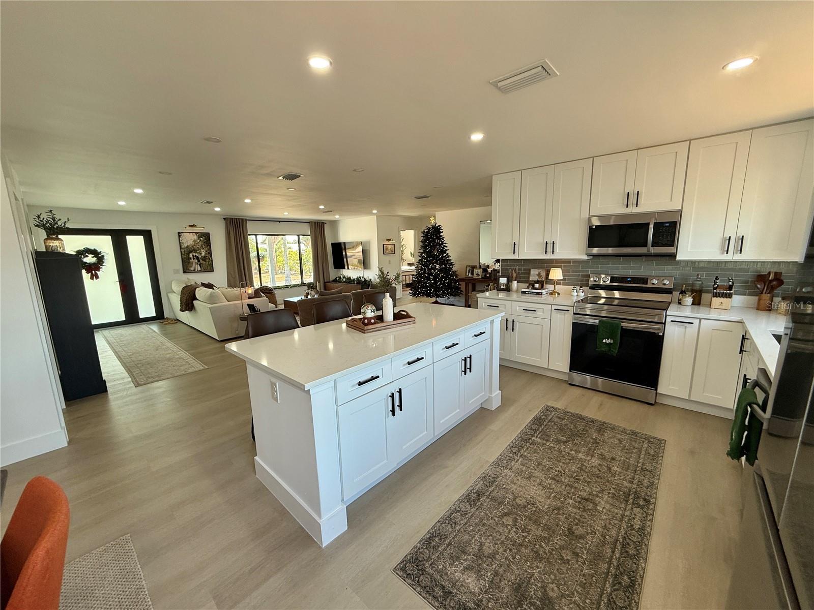 6510 ABACO DR, APOLLO BEACH, FL, 33572