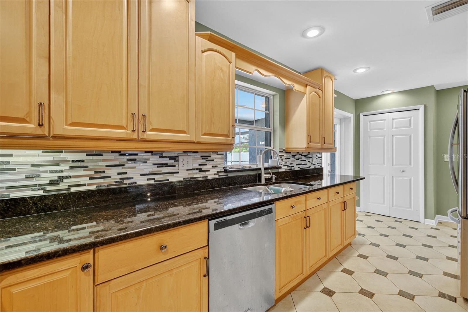 145 ESSEX DR, LONGWOOD, FL, 32779