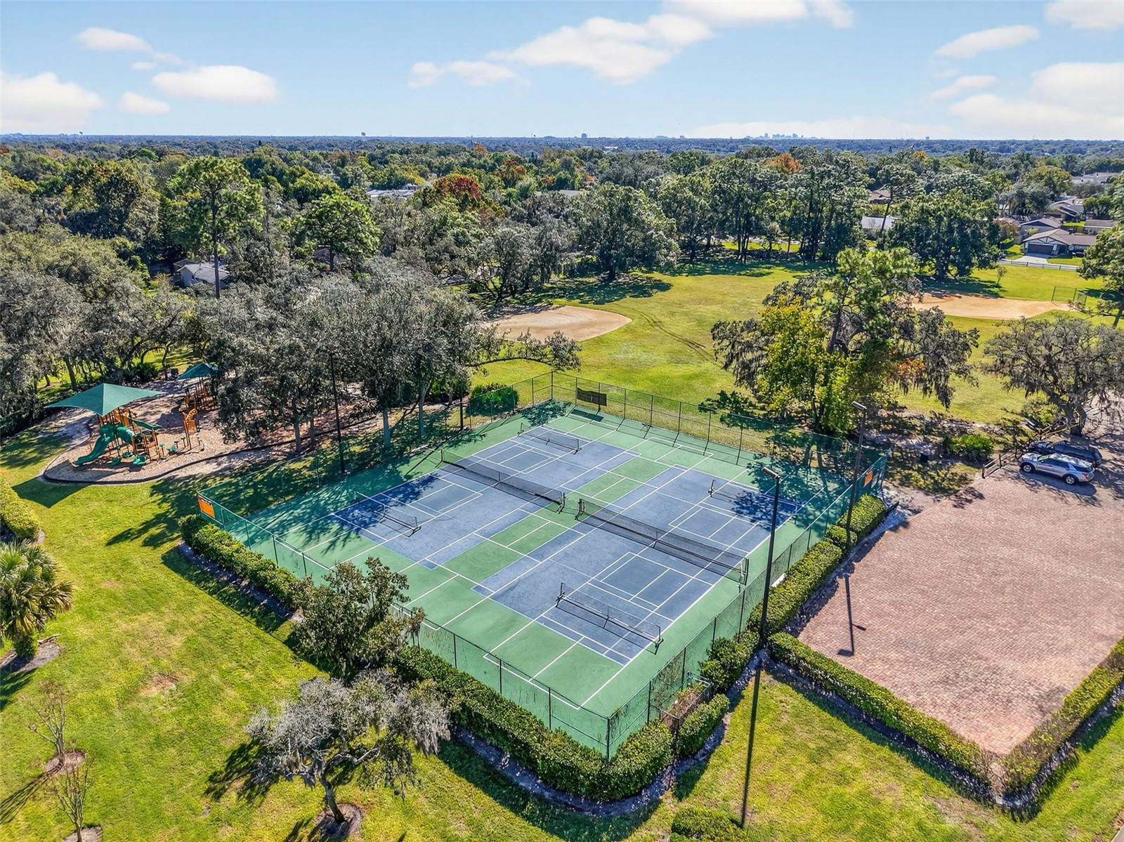 145 ESSEX DR, LONGWOOD, FL, 32779