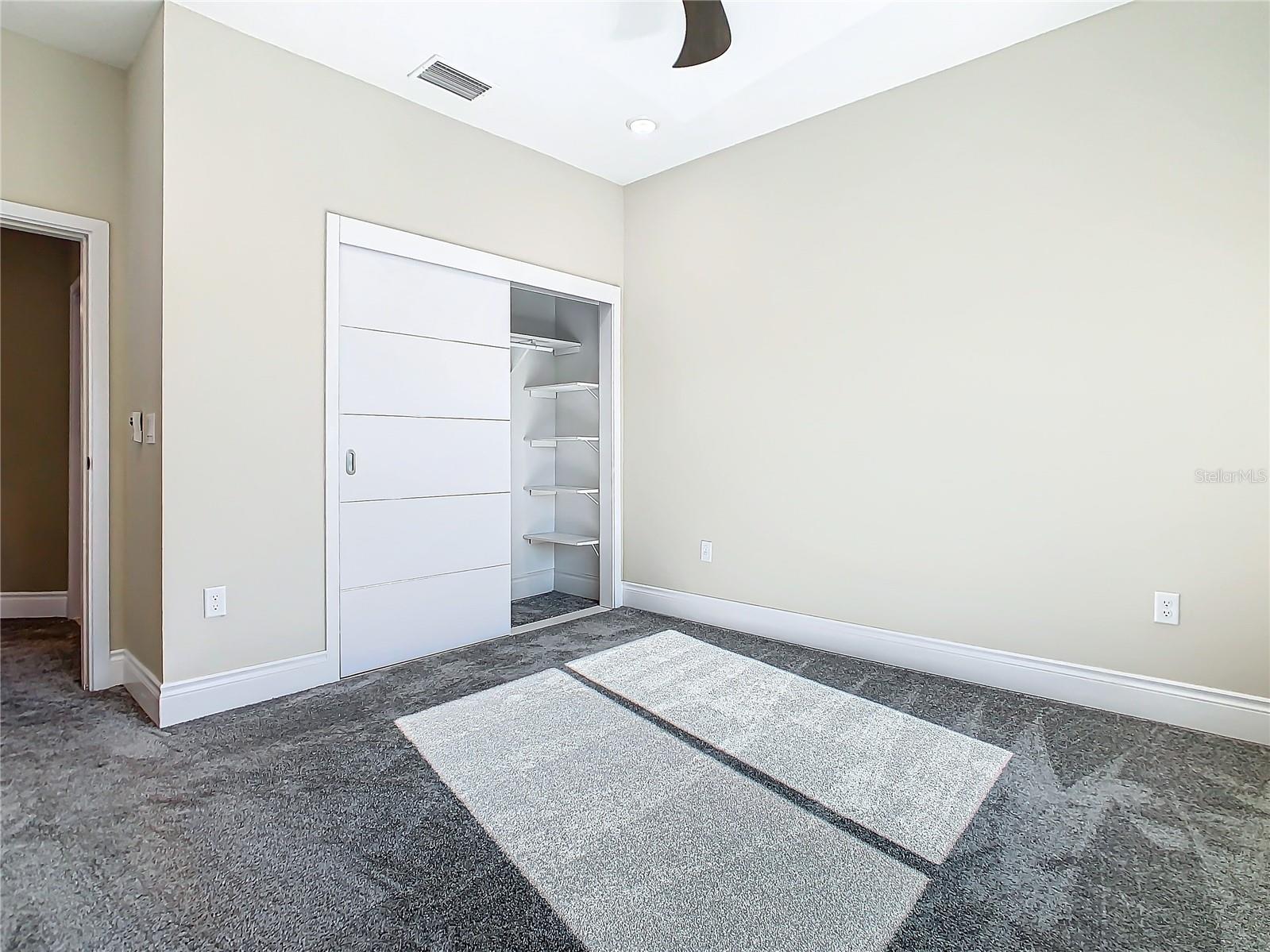 2000 GREENBRIAR TER, DAVENPORT, FL, 33837