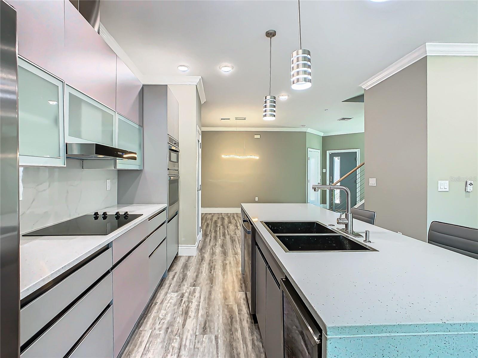 2000 GREENBRIAR TER, DAVENPORT, FL, 33837