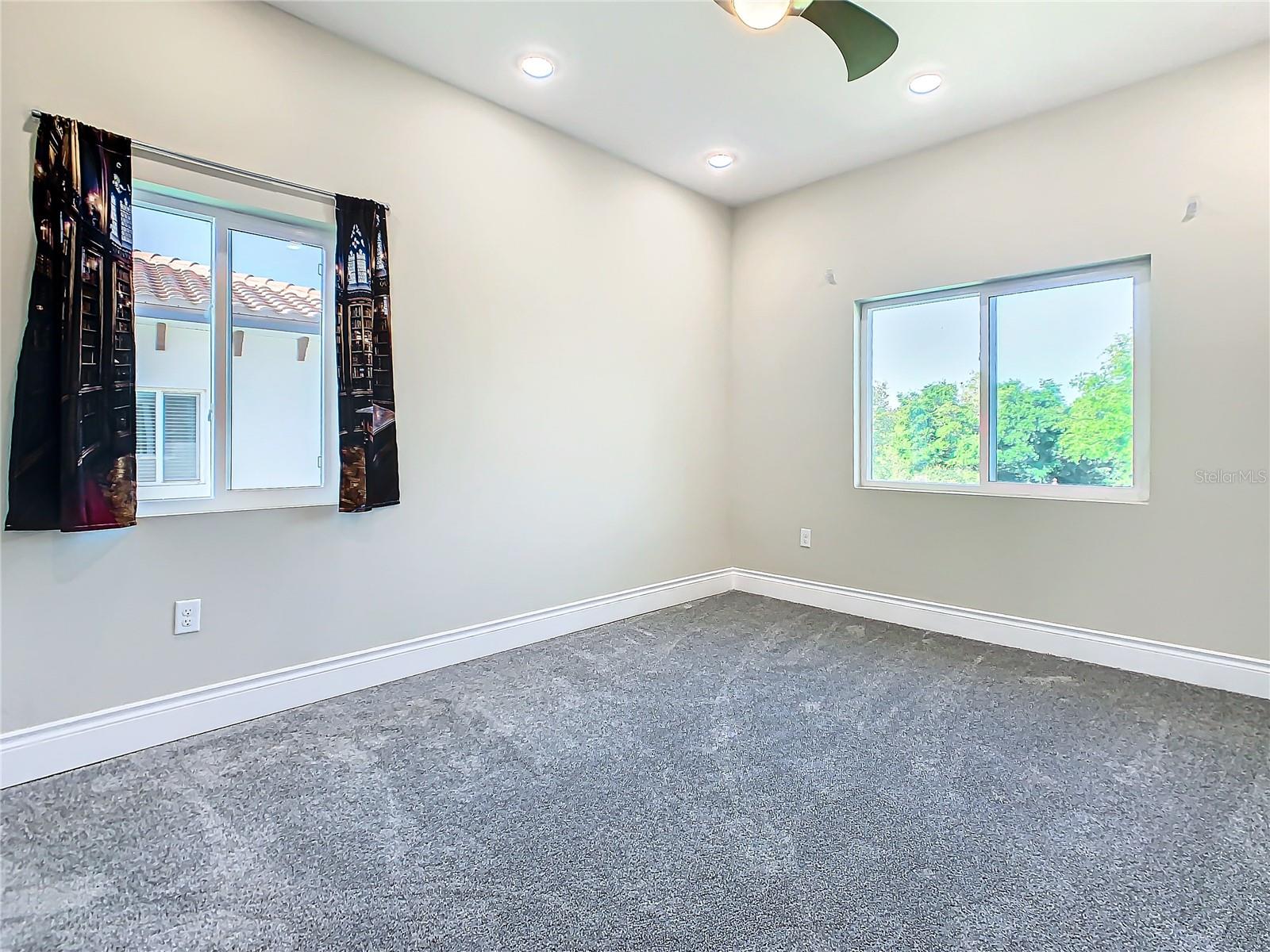 2000 GREENBRIAR TER, DAVENPORT, FL, 33837