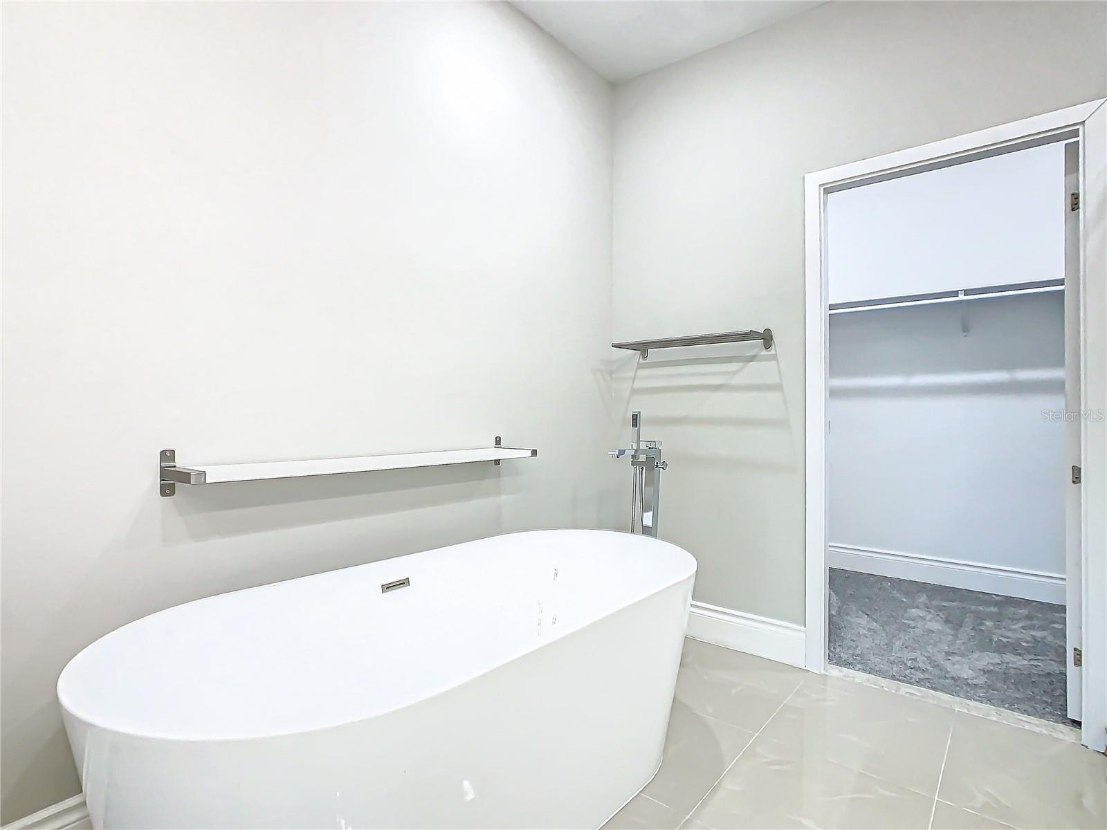 2000 GREENBRIAR TER, DAVENPORT, FL, 33837