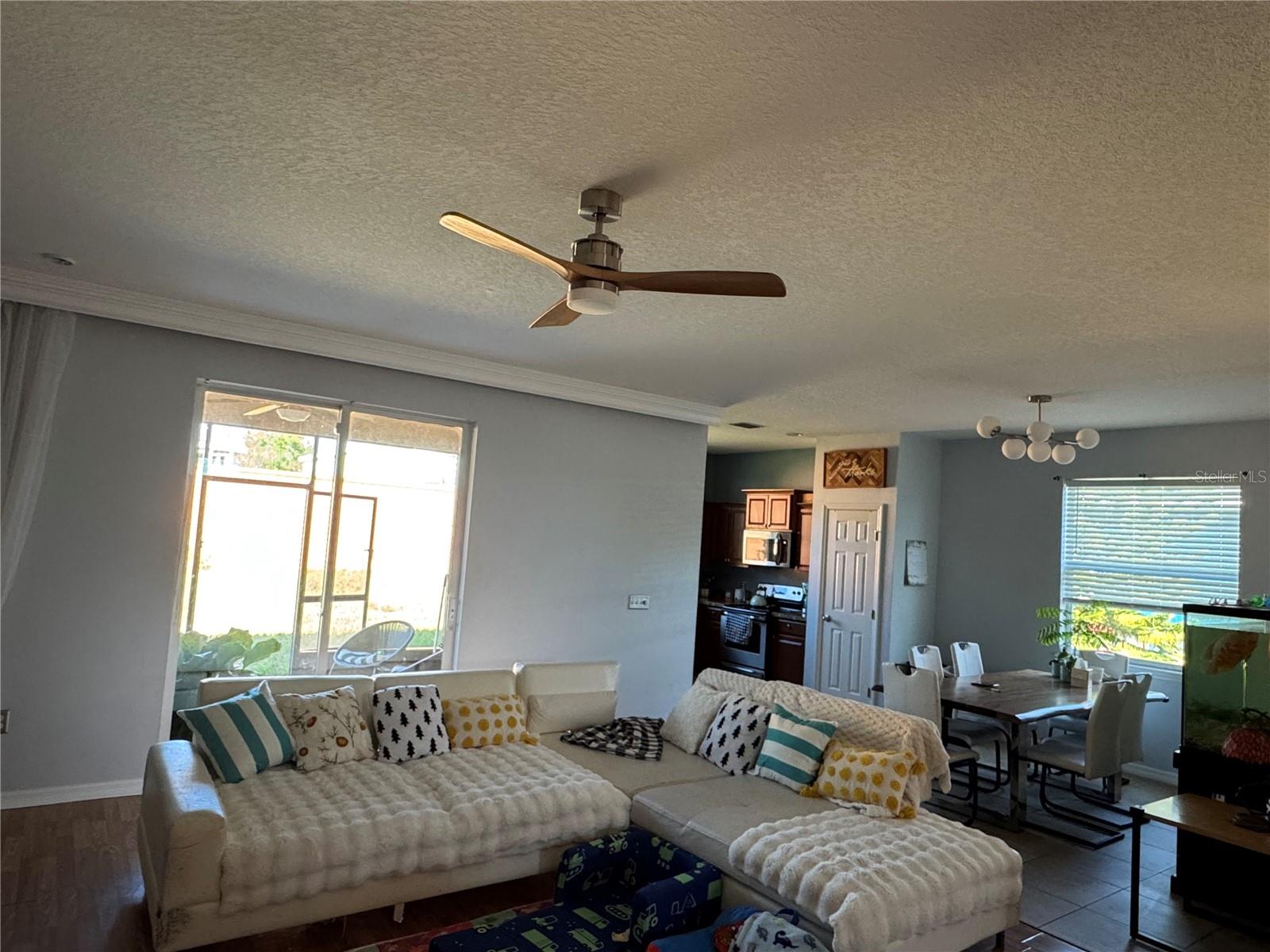 132 HIGHLAND MEADOWS AVE, DAVENPORT, FL, 33837