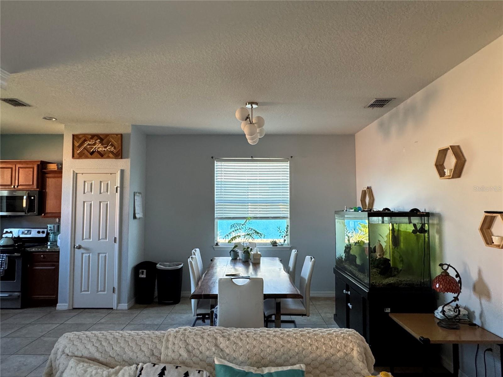 132 HIGHLAND MEADOWS AVE, DAVENPORT, FL, 33837