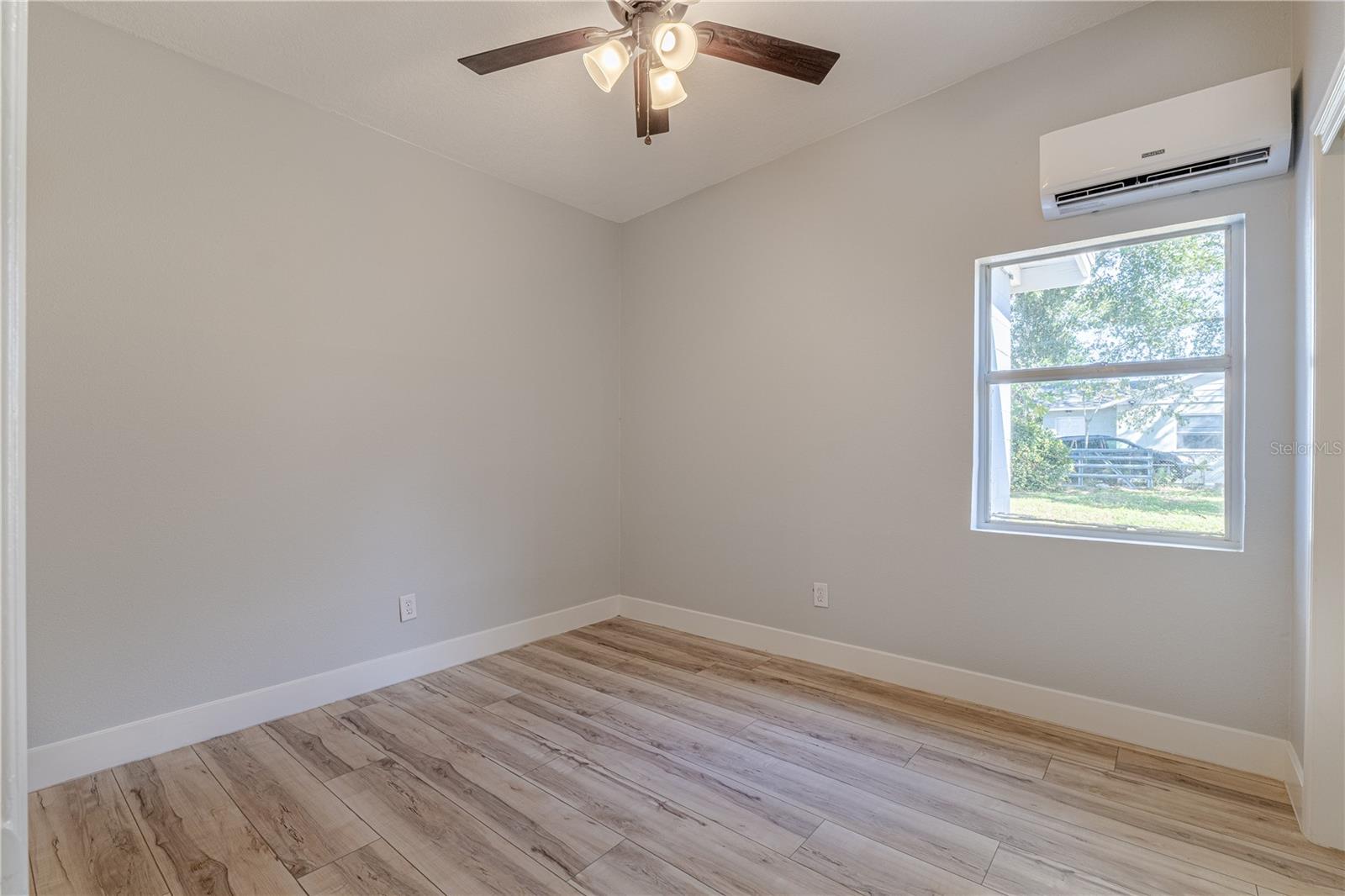 809 DISSTON AVE, CLERMONT, FL, 34711