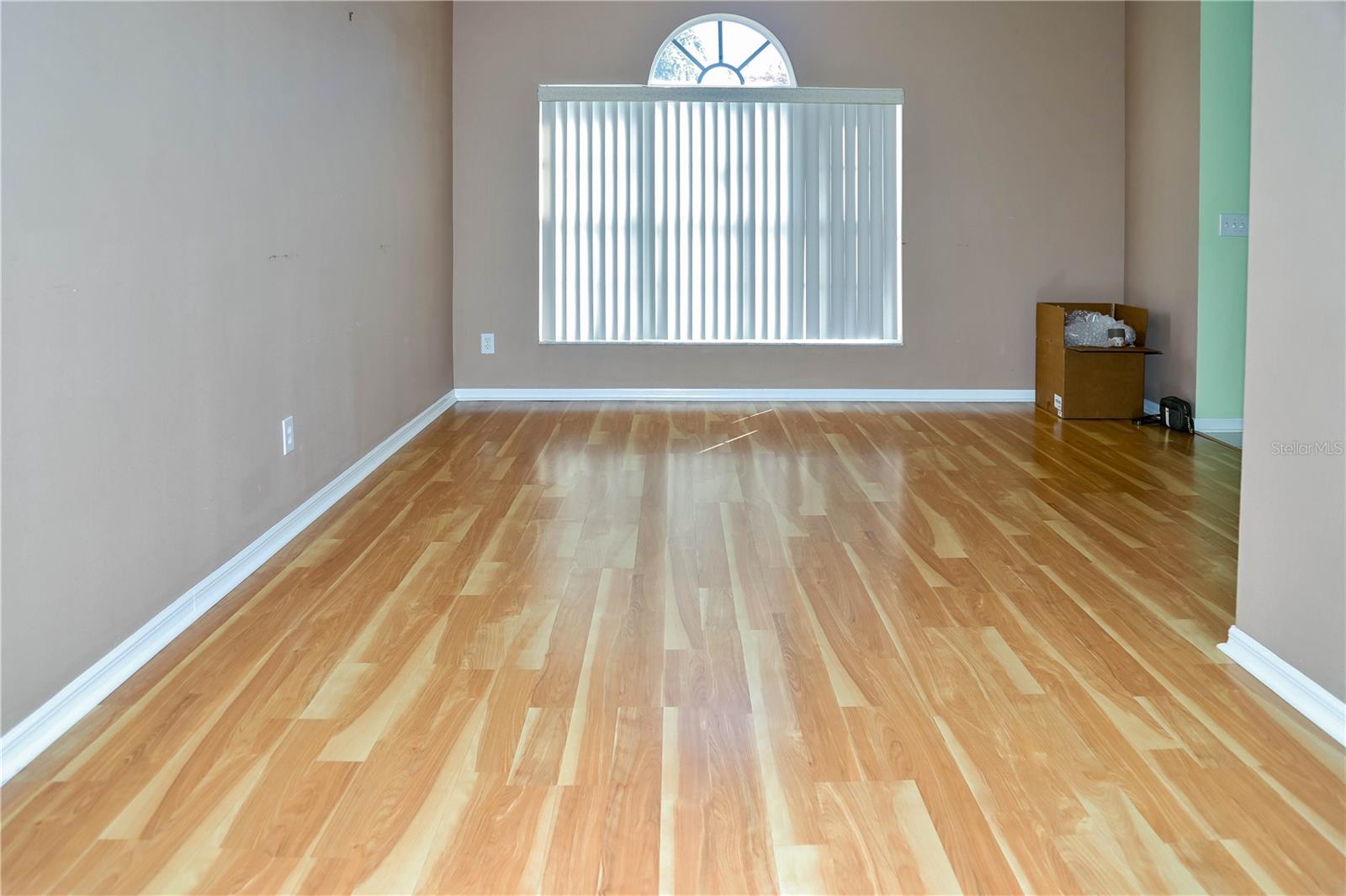 10224 GRANT CREEK DR, TAMPA, FL, 33647