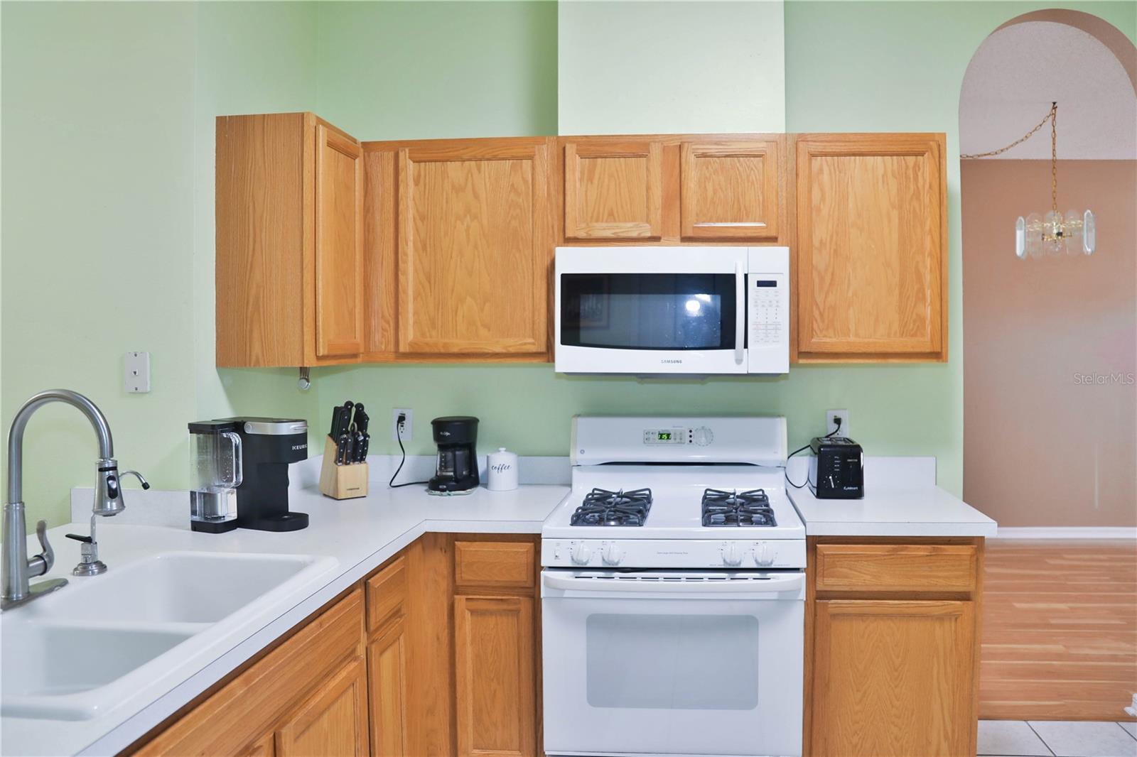 10224 GRANT CREEK DR, TAMPA, FL, 33647