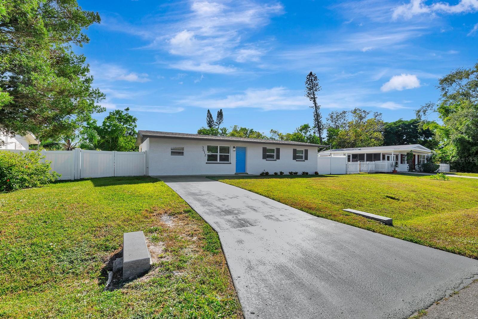 3612 46TH AVE DR W, BRADENTON, FL, 34210