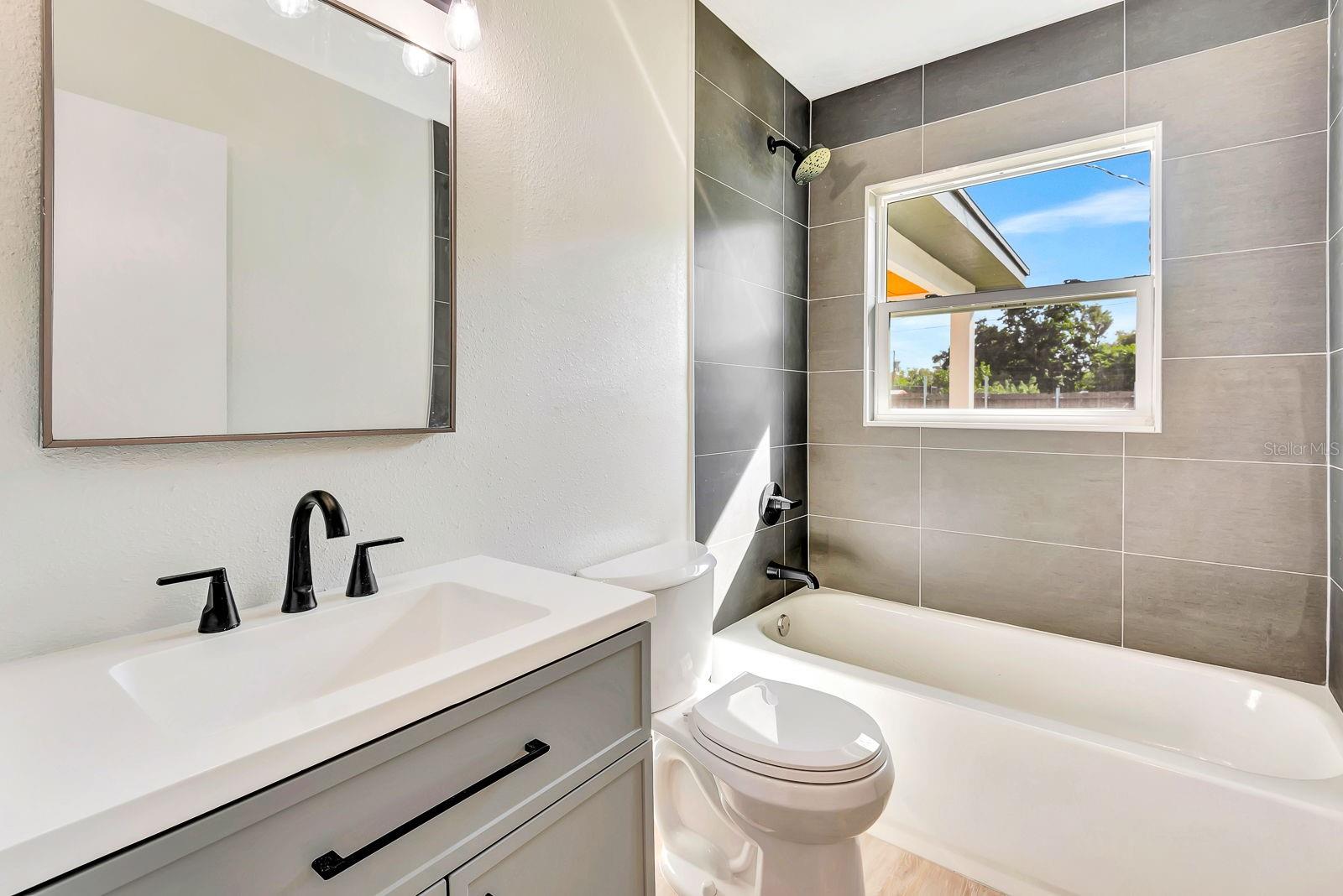 3612 46TH AVE DR W, BRADENTON, FL, 34210