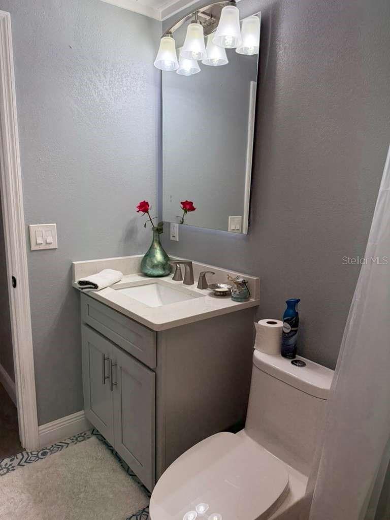 2021 VALLEY DR, DUNEDIN, FL, 34698