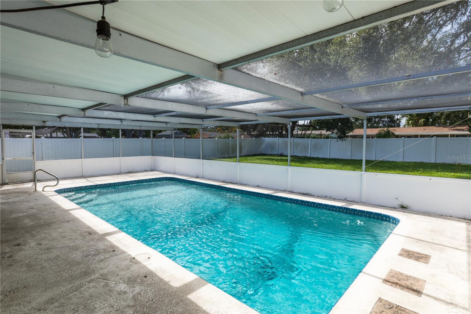 2021 VALLEY DR, DUNEDIN, FL, 34698