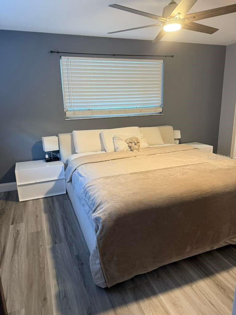 2021 VALLEY DR, DUNEDIN, FL, 34698