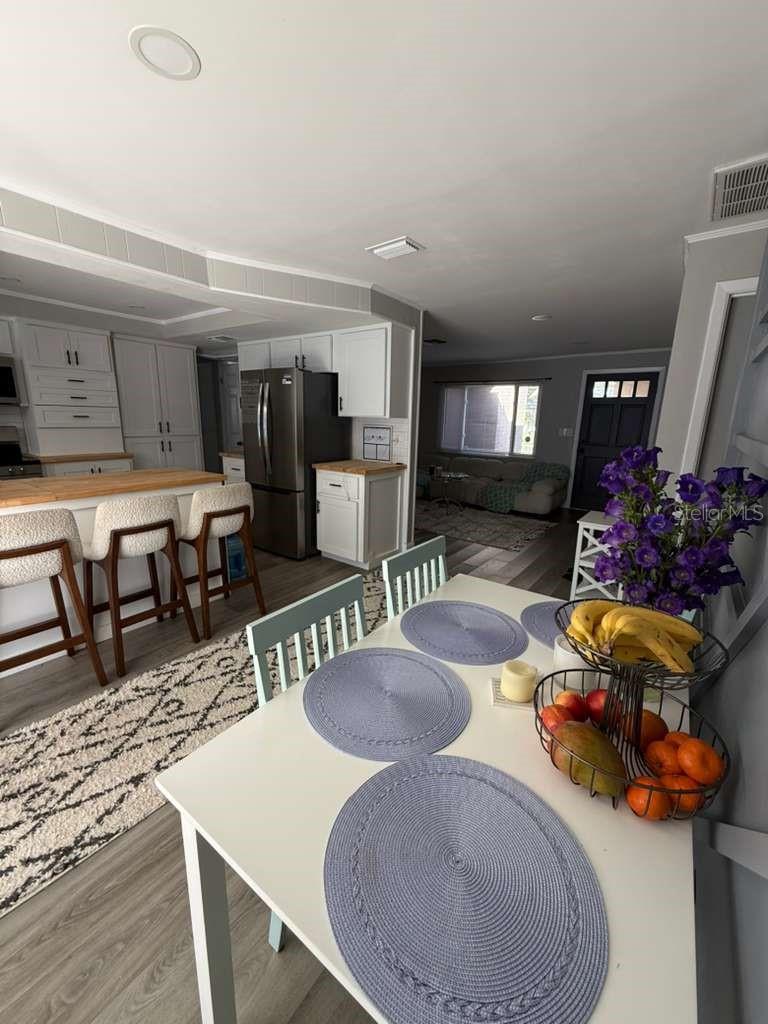 2021 VALLEY DR, DUNEDIN, FL, 34698