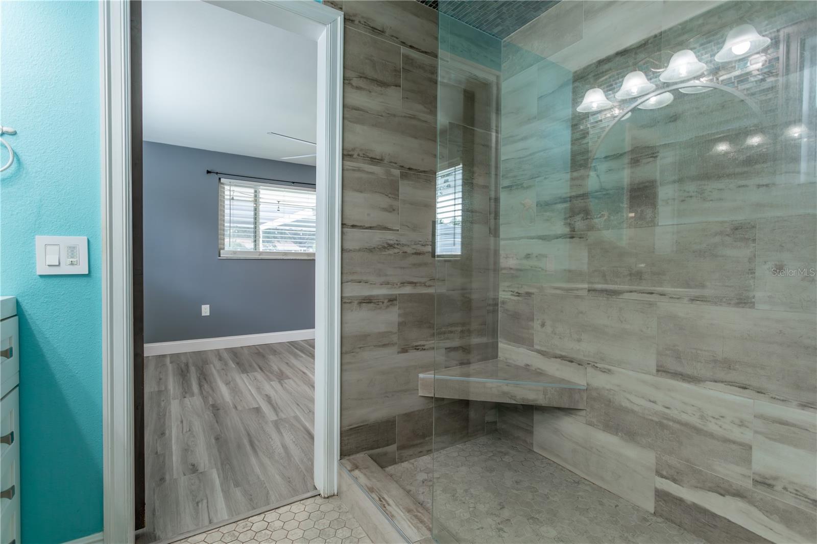 2021 VALLEY DR, DUNEDIN, FL, 34698