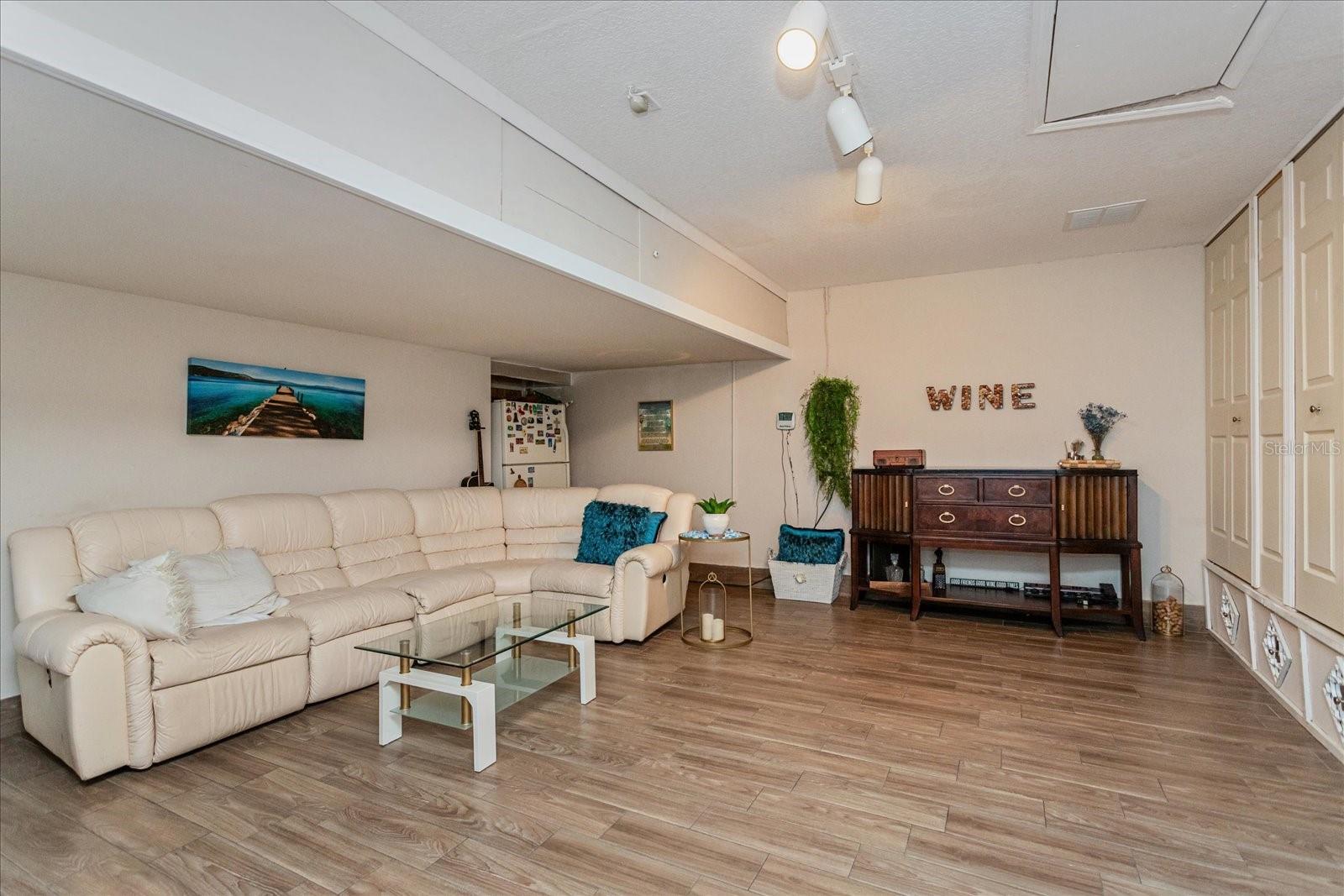 364 BARBERA DR, DAVENPORT, FL, 33897