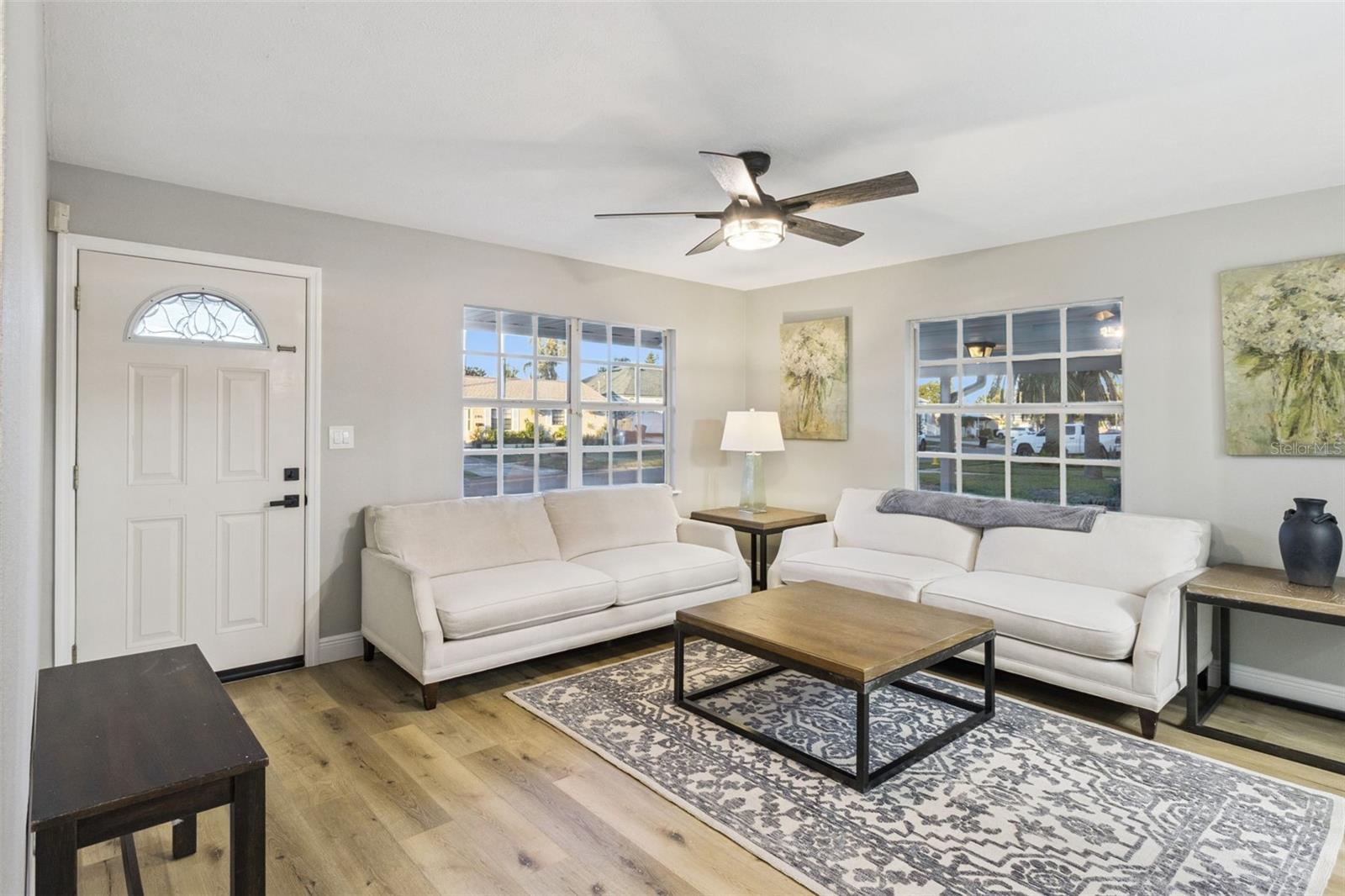 200 82ND AVE N, ST PETERSBURG, FL, 33702