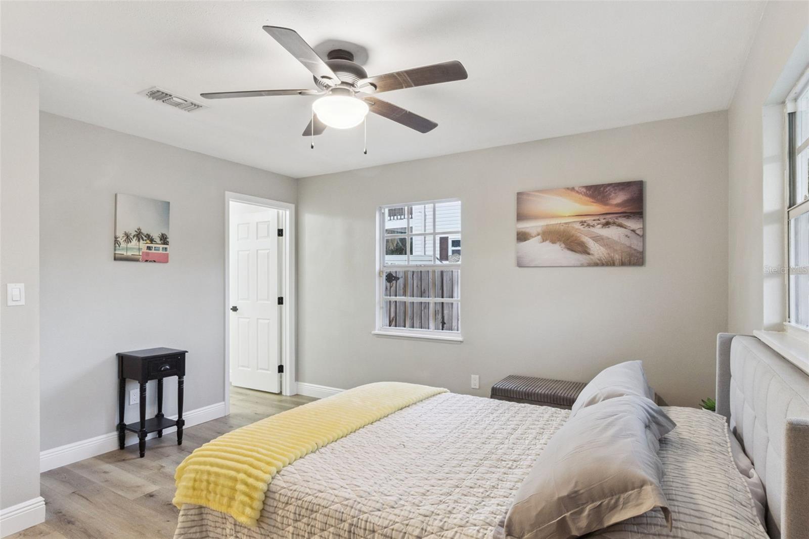 200 82ND AVE N, ST PETERSBURG, FL, 33702