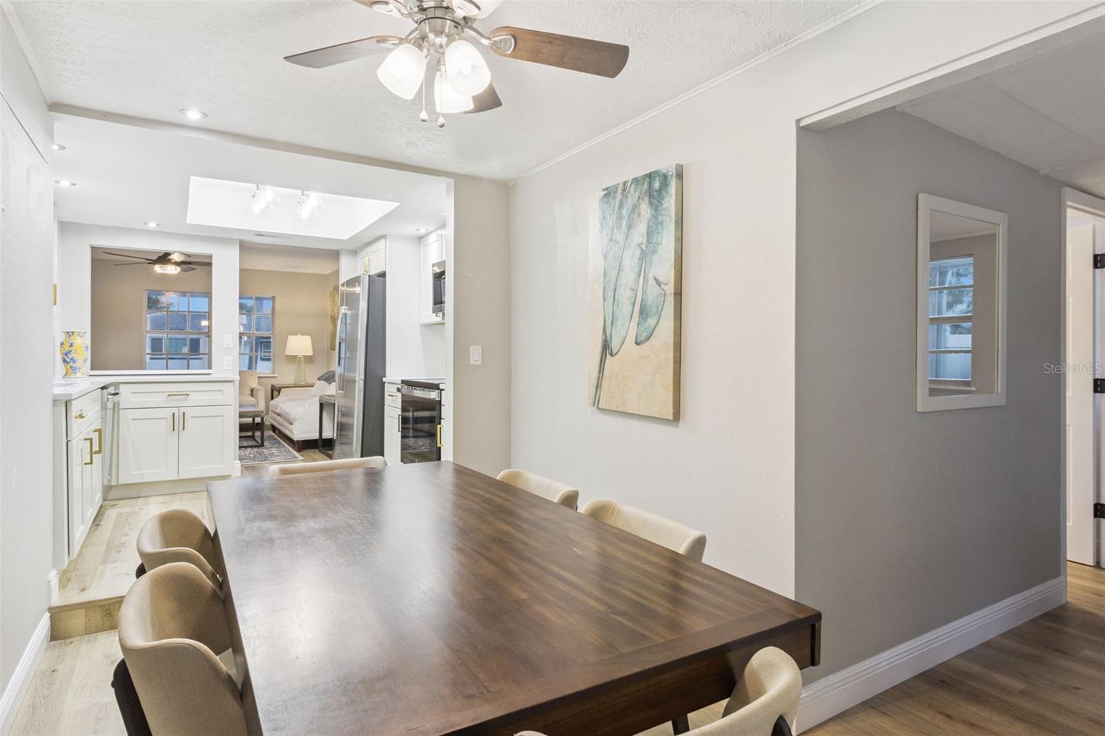 200 82ND AVE N, ST PETERSBURG, FL, 33702