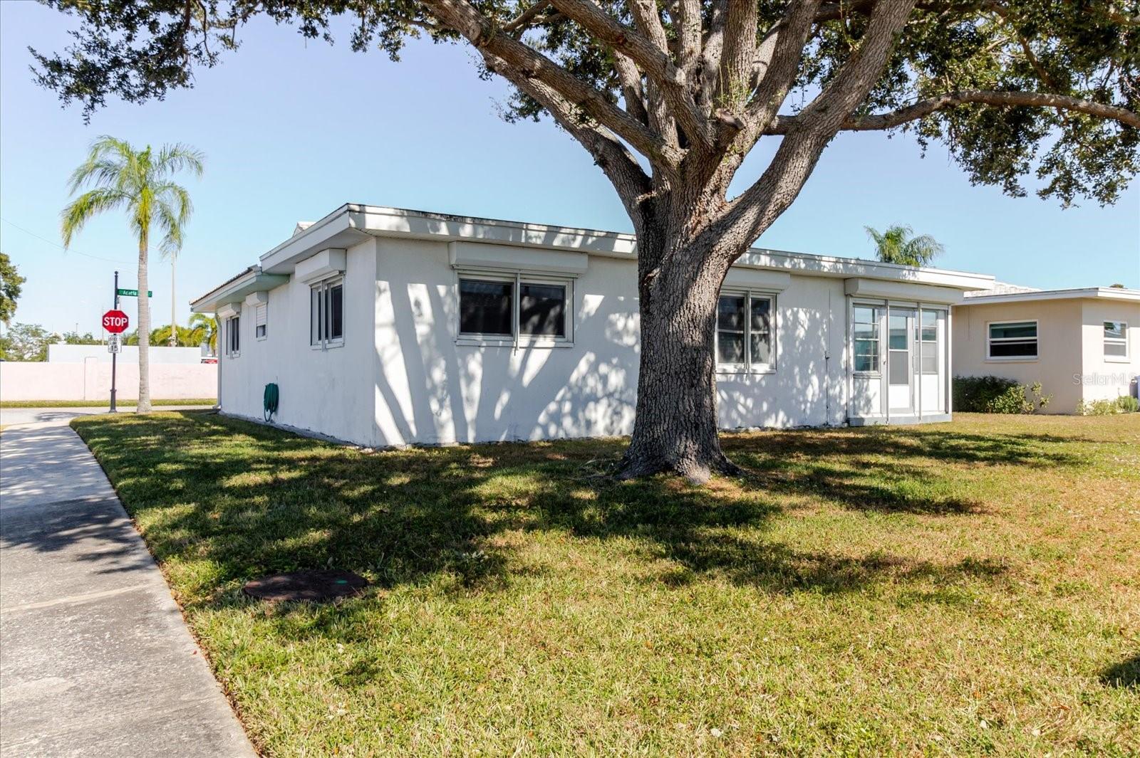 5396 ACACIA TRL N, PINELLAS PARK, FL, 33782