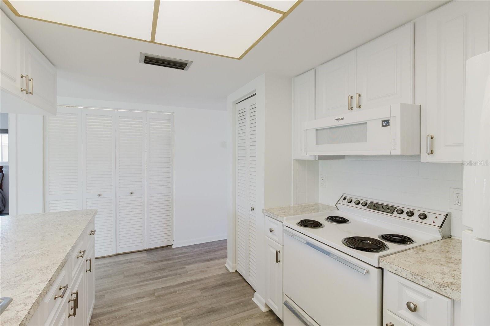 5396 ACACIA TRL N, PINELLAS PARK, FL, 33782