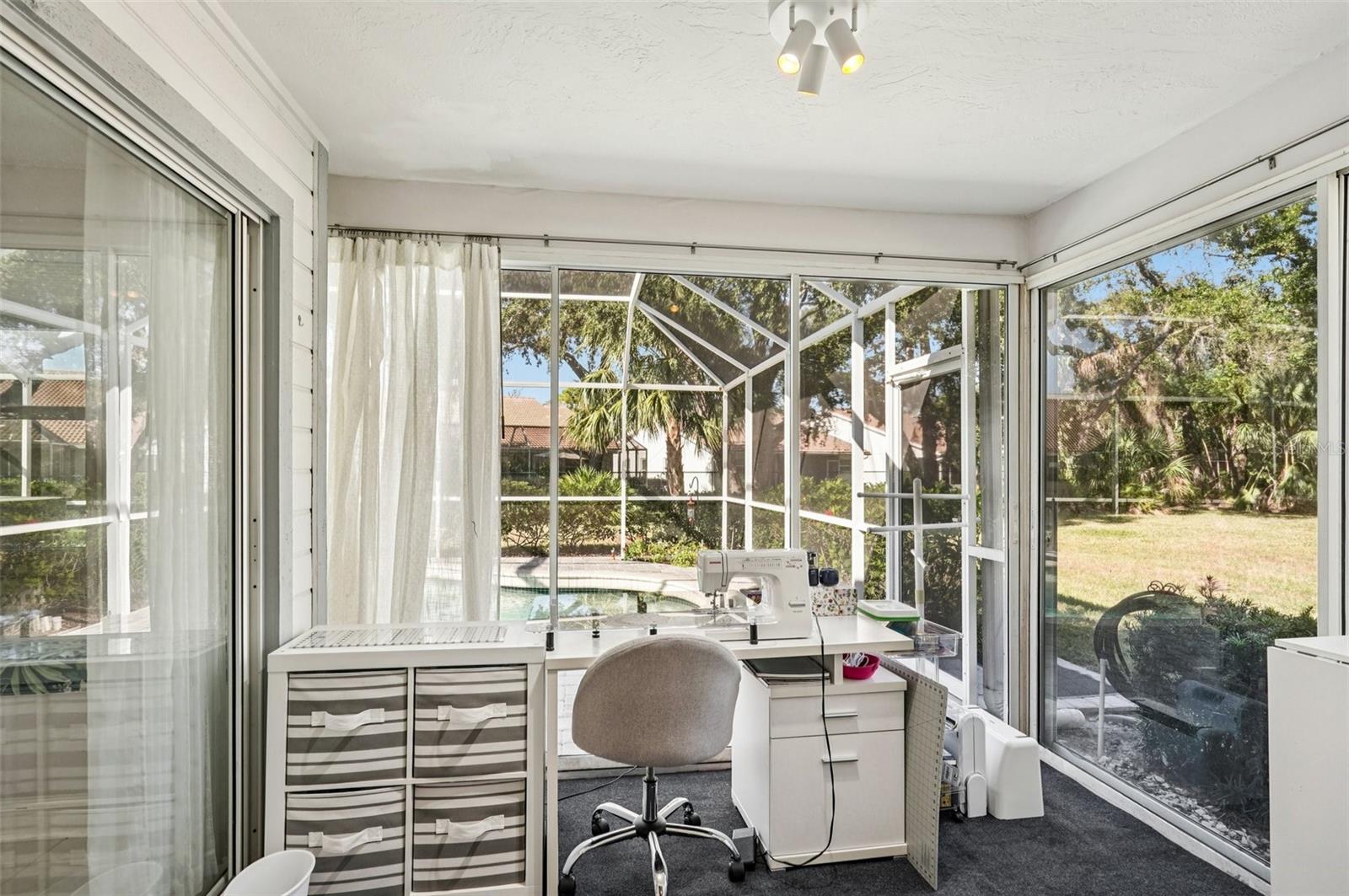 3821 GARDEN LAKES ESTATES DR, BRADENTON, FL, 34203