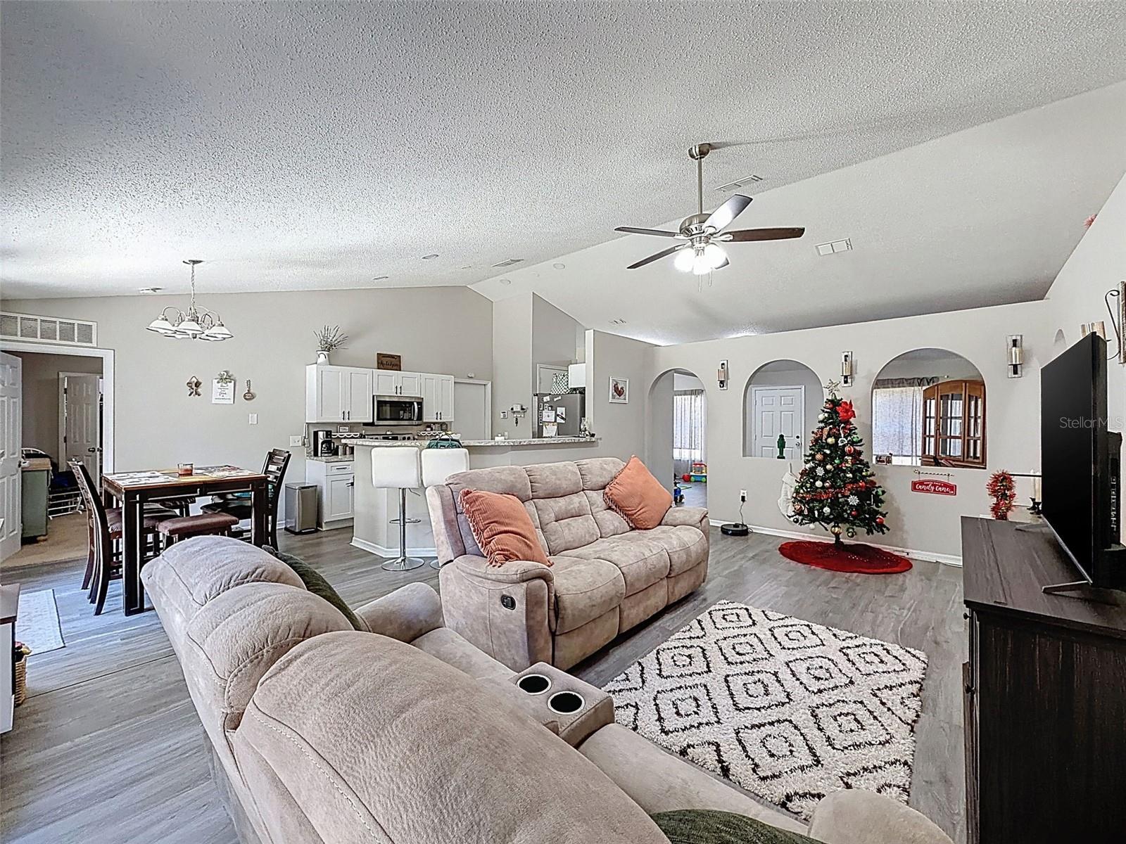 16061 CAVE SWALLOW RD, BROOKSVILLE, FL, 34614