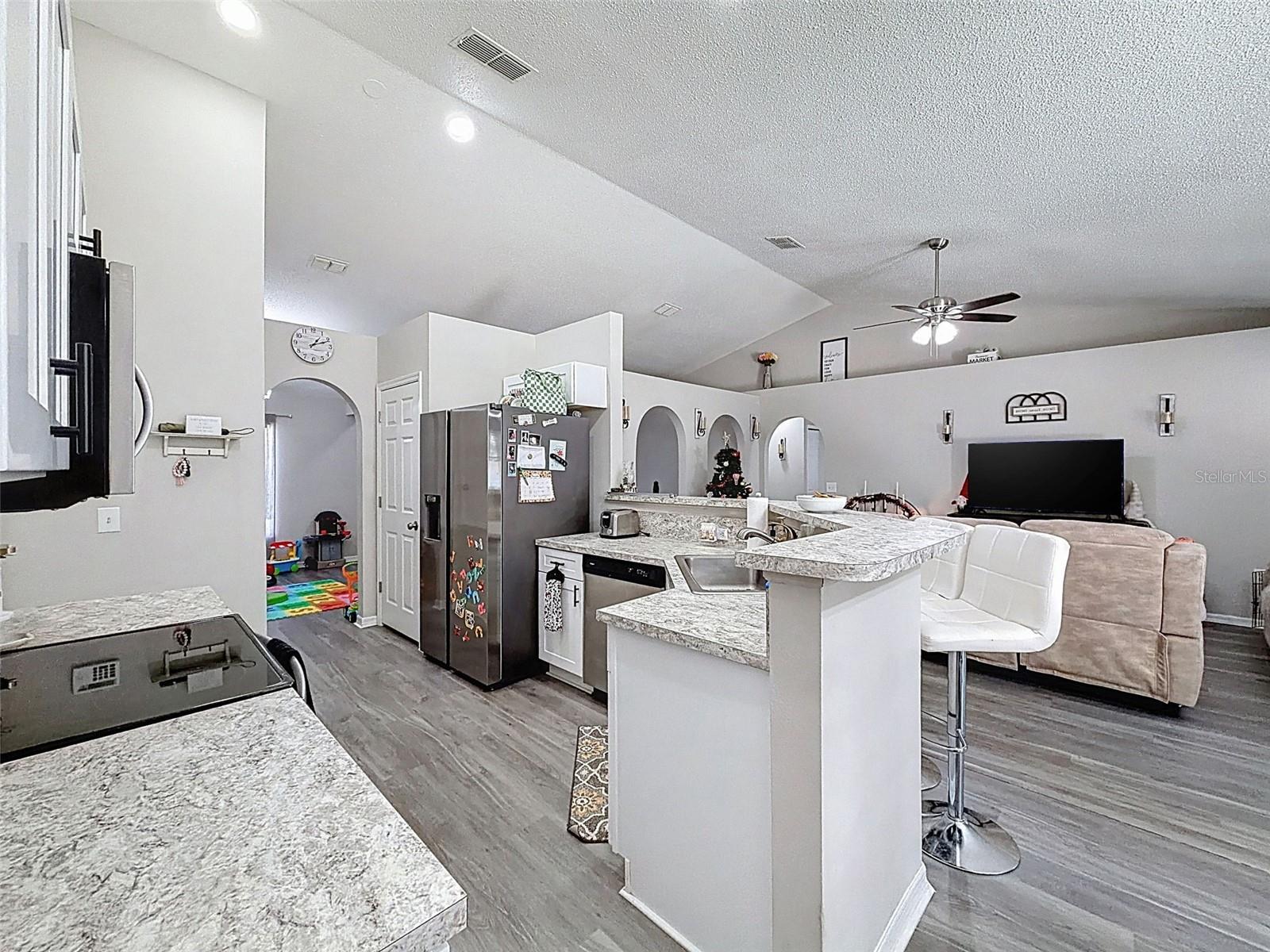 16061 CAVE SWALLOW RD, BROOKSVILLE, FL, 34614