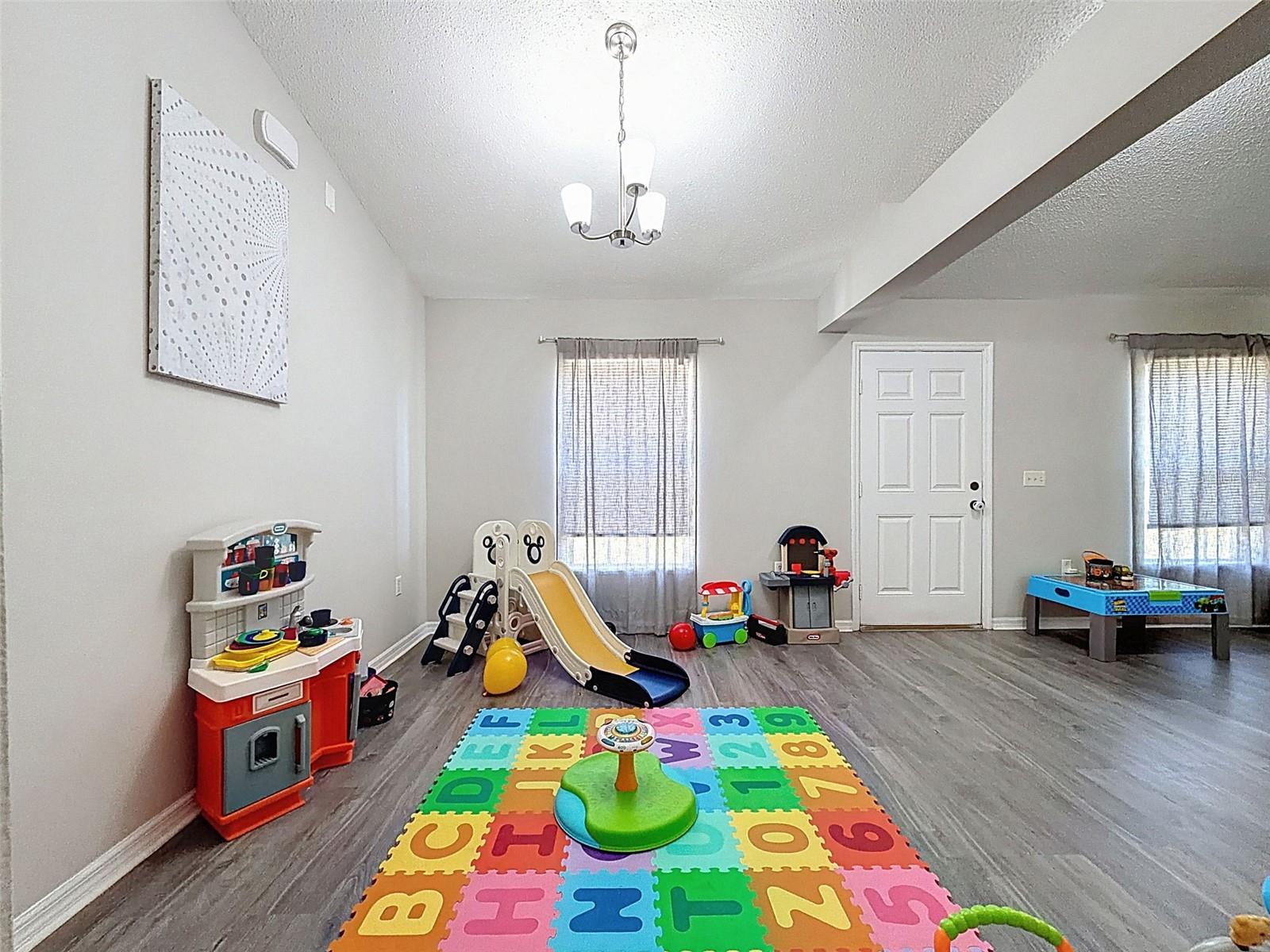 16061 CAVE SWALLOW RD, BROOKSVILLE, FL, 34614