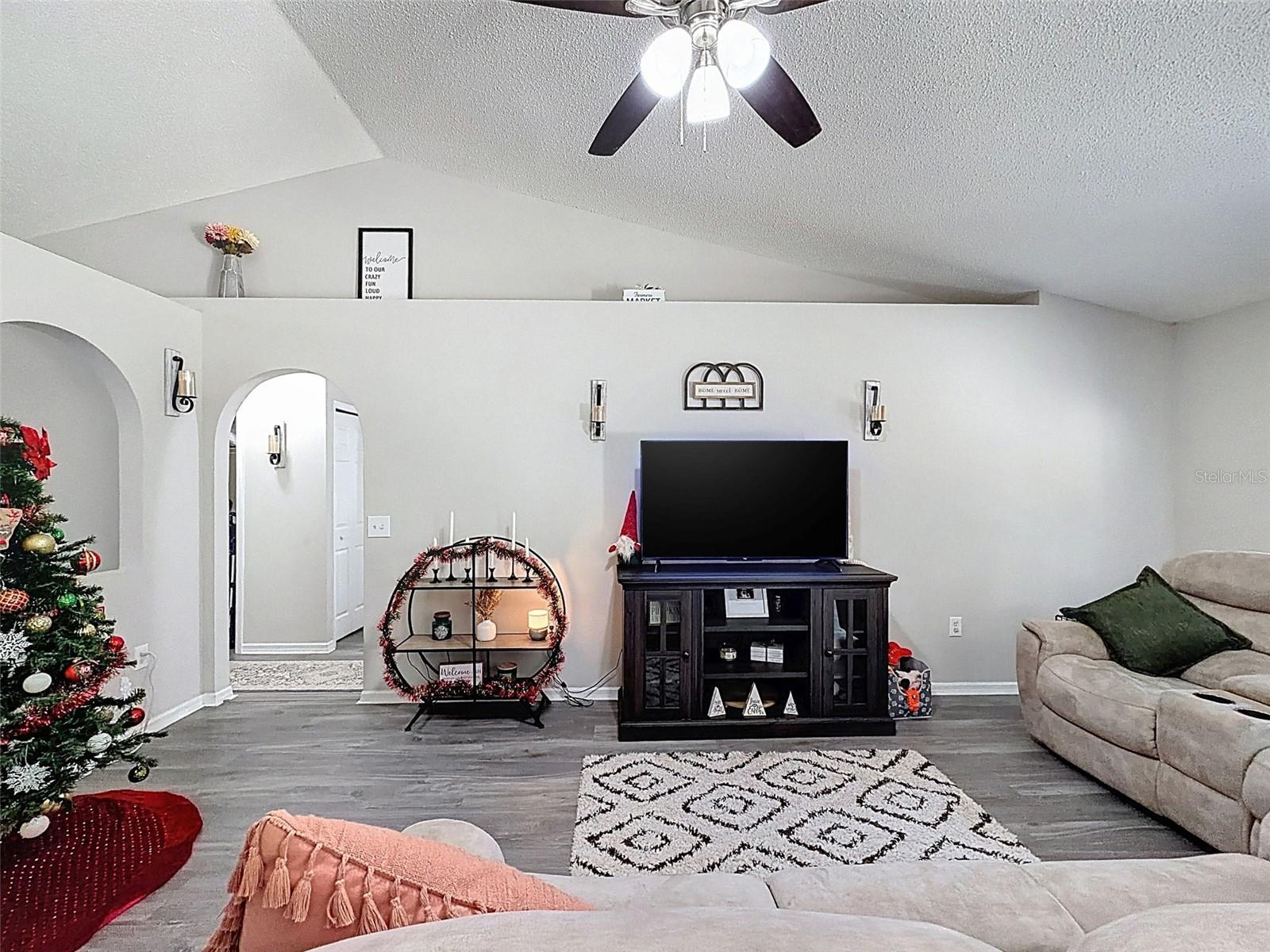 16061 CAVE SWALLOW RD, BROOKSVILLE, FL, 34614