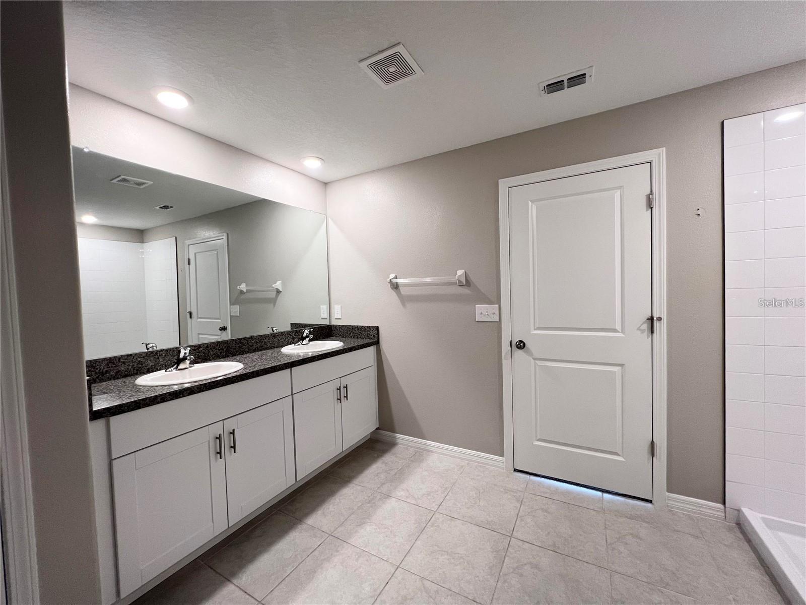 7115 PARADISE ISLAND CT, SUN CITY CENTER, FL, 33573