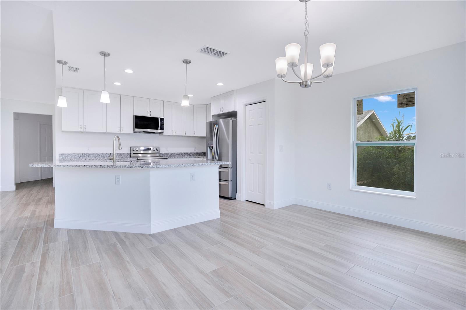 770 770 CARLYLE AVENUE, PALM BAY, FL, PALM BAY, FL, 32909